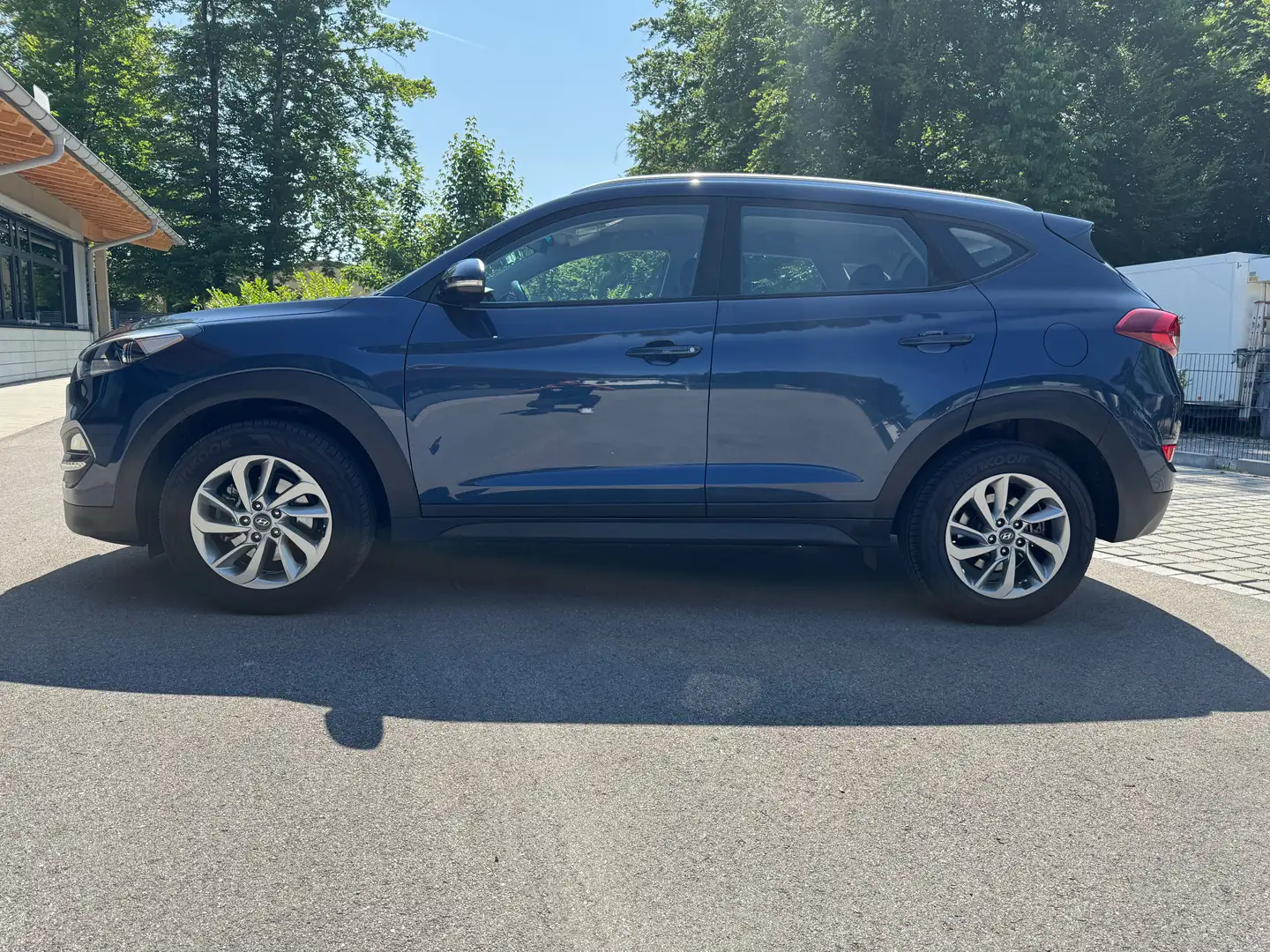 Hyundai TUCSON Tucson 2.0 CRDi 2WD Trend Blau - 2