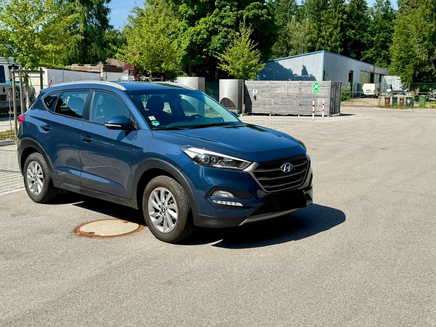 Hyundai TUCSON Tucson 2.0 CRDi 2WD Trend Blau - 1