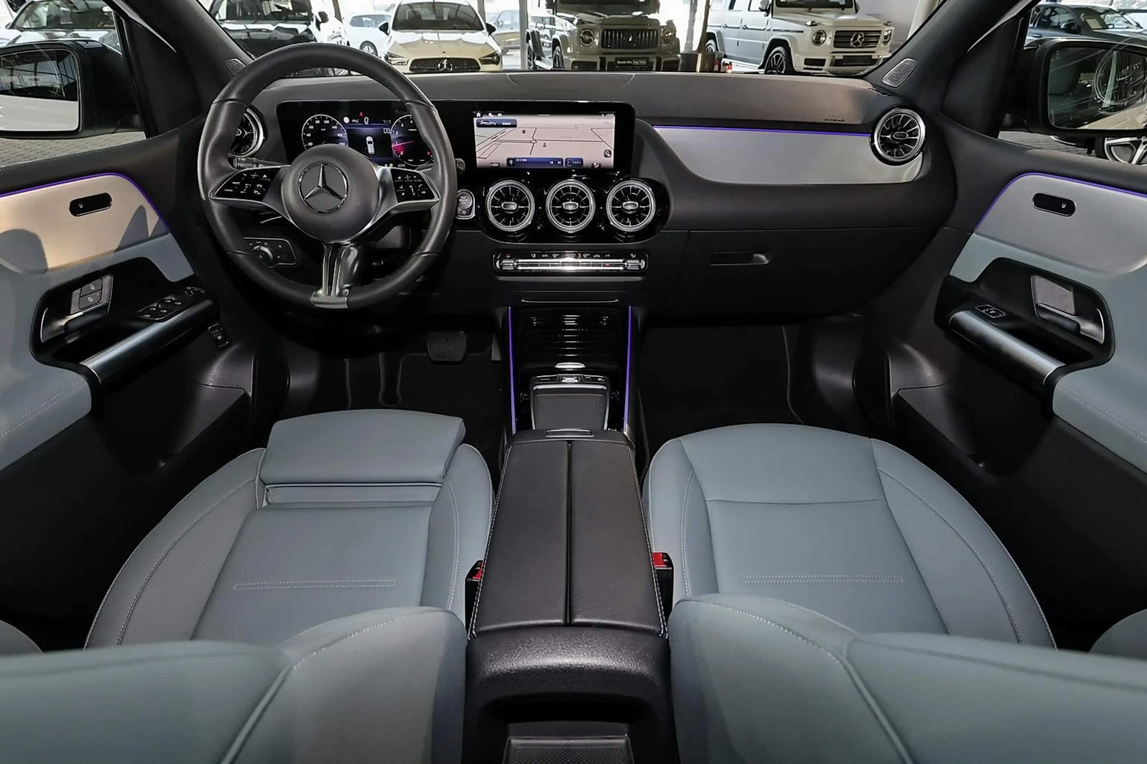 Mercedes-Benz B 200 LEDER GRAU+NIGHT+DISTRONIC+KEYLESS+LED+18" — photo 6