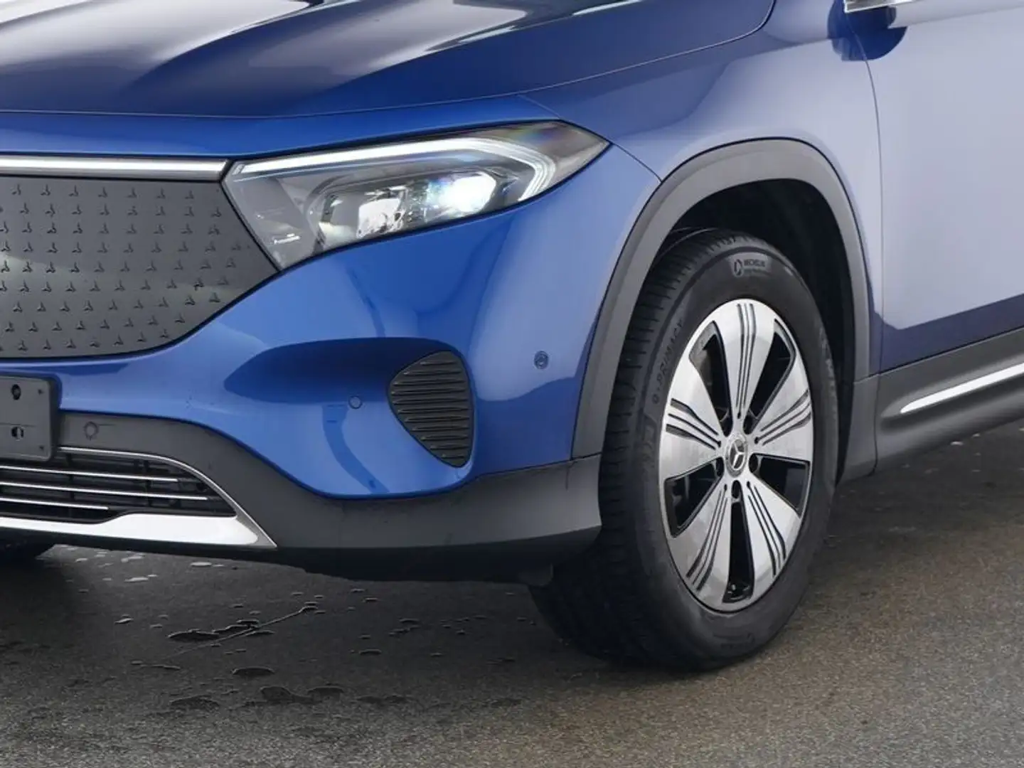 Mercedes-Benz EQB 250 PROG-ADV FAP 360° WINTER EASYP AMBI VZA Bleu - 2
