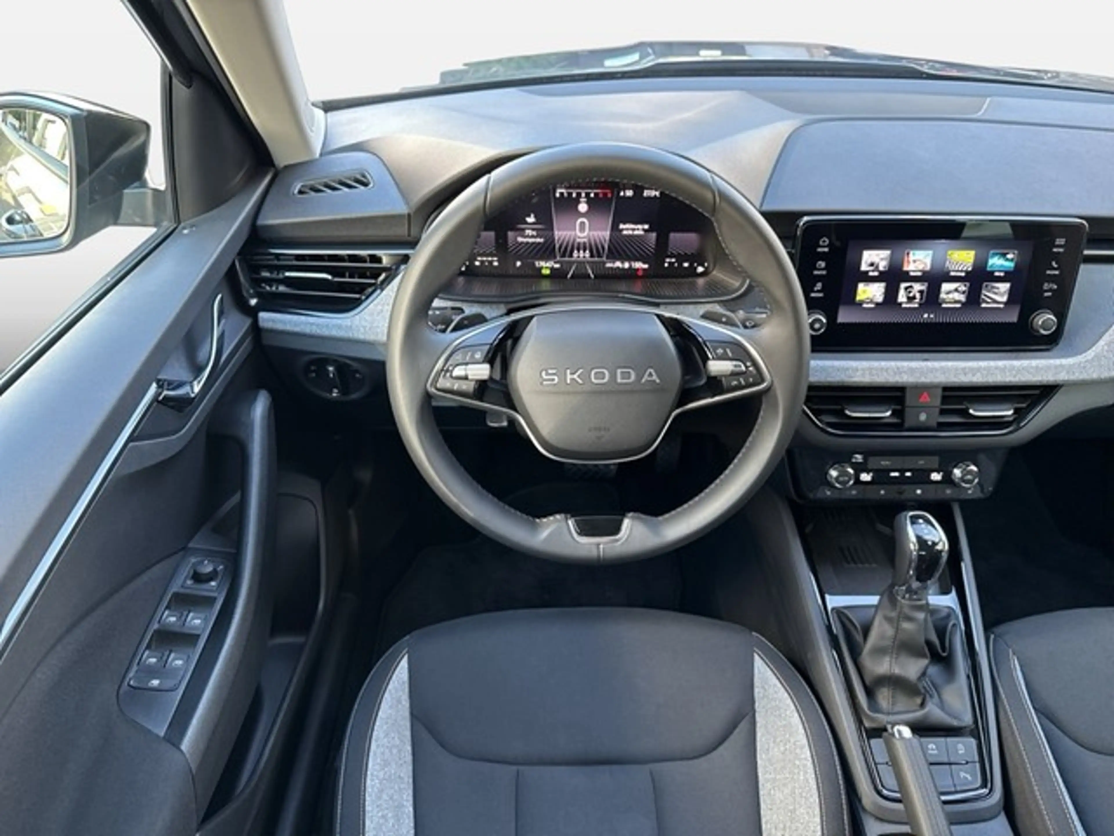 Skoda Kamiq Selection 1.0 TSI DSG LED Rückfahrkamera Einpar... — photo 15