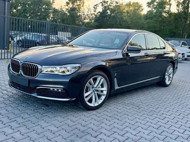 BMW 740 e Schiebedach*19 Zoll"Sound" Head up"