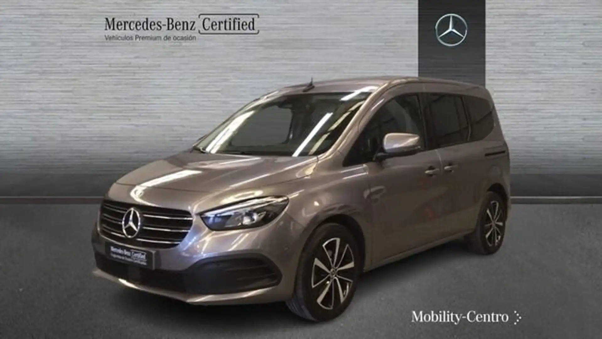 Mercedes-Benz 180 d Gris - 1