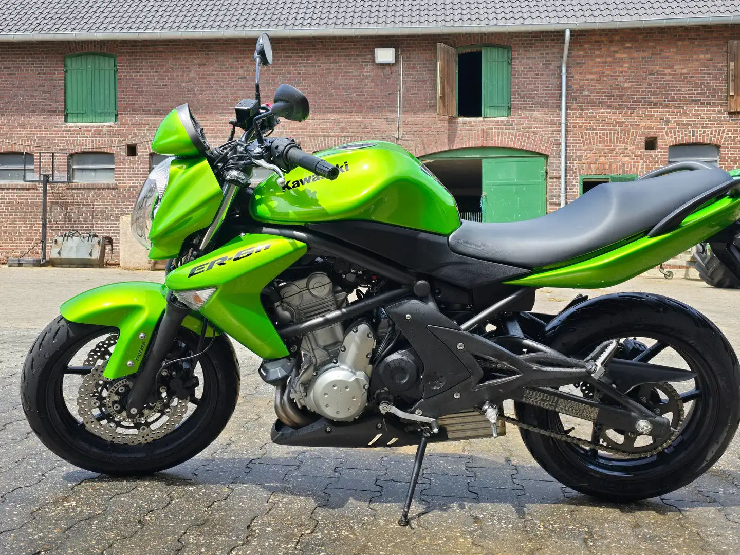Kawasaki ER - 6 N Vert - 2