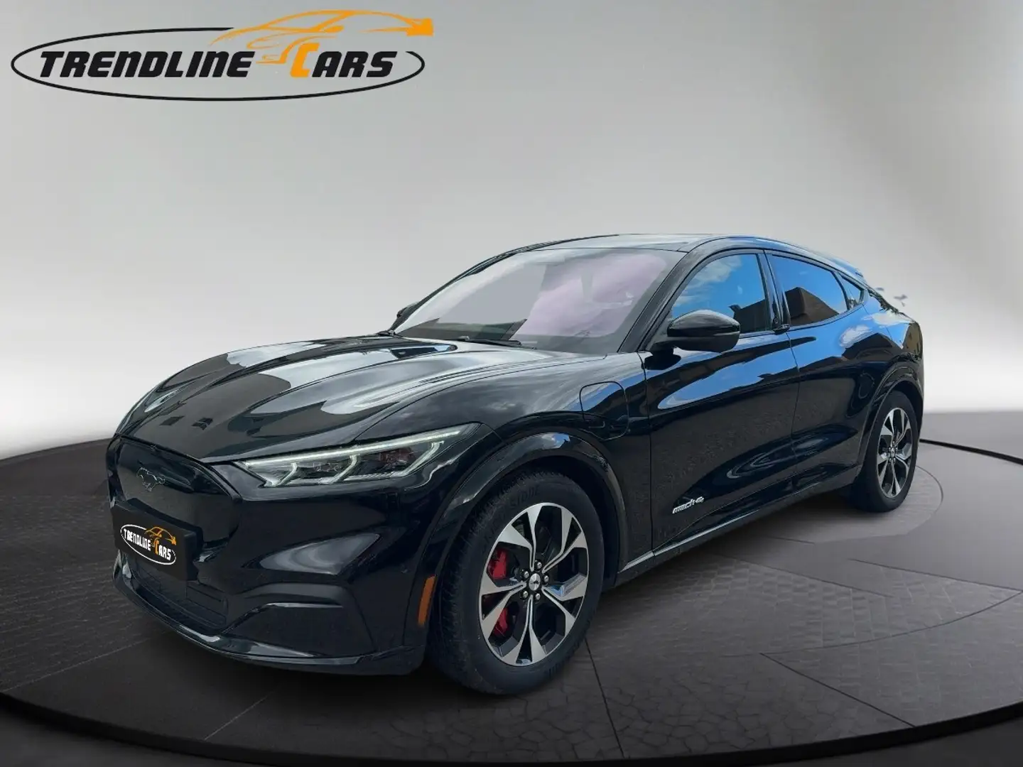 Ford Mustang Mach-E Elektro 70kWh Standard Range AWD Premium Schwarz - 2
