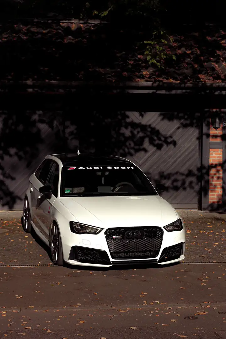 Audi RS3 Audi Rs3 ohne OPF / Recaro / Kw / Checkheft Weiß - 1