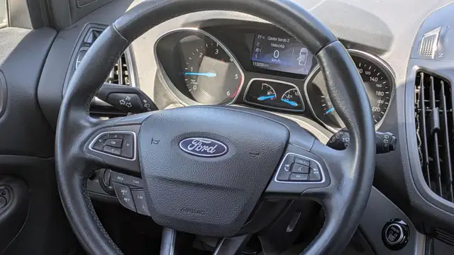 Ford Kuga view 8