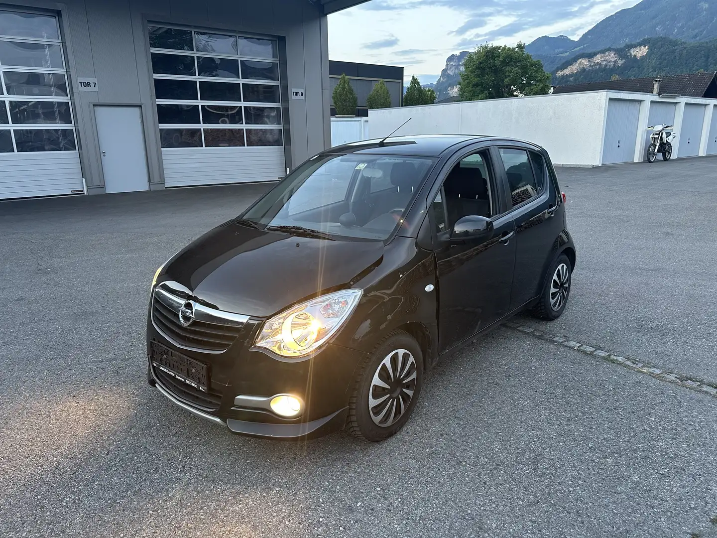 Opel Agila 1,2 Edition - 1