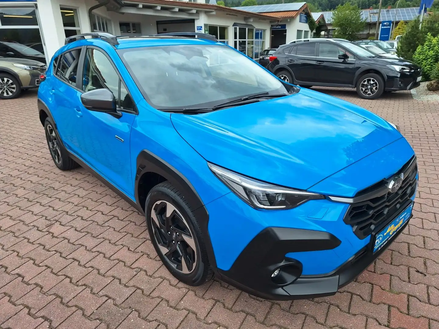 Subaru Crosstrek 2.0ie Comfort Lineartronic 4WD, Hybrid Blauw - 1