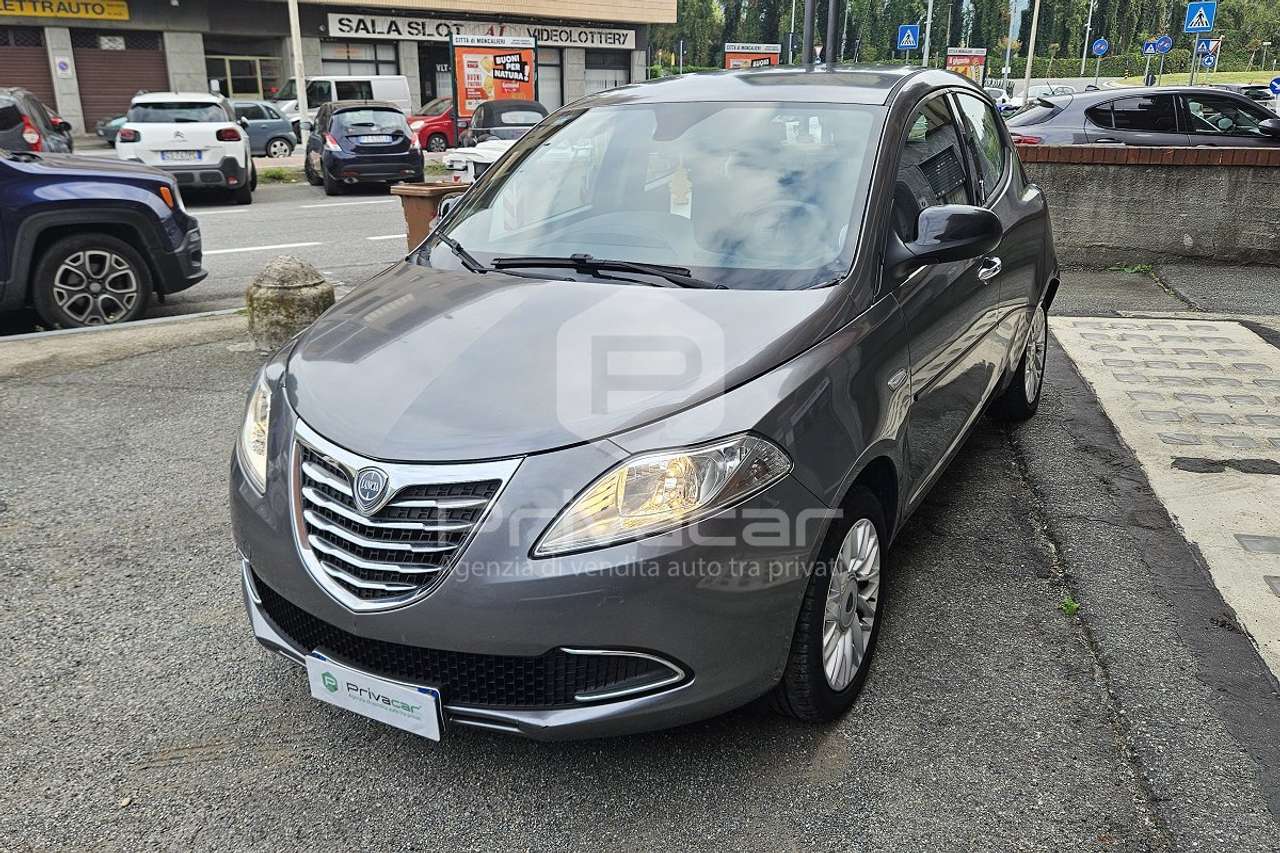 Lancia Ypsilon Ypsilon 1.2 69 CV 5 porte S&S Platinum