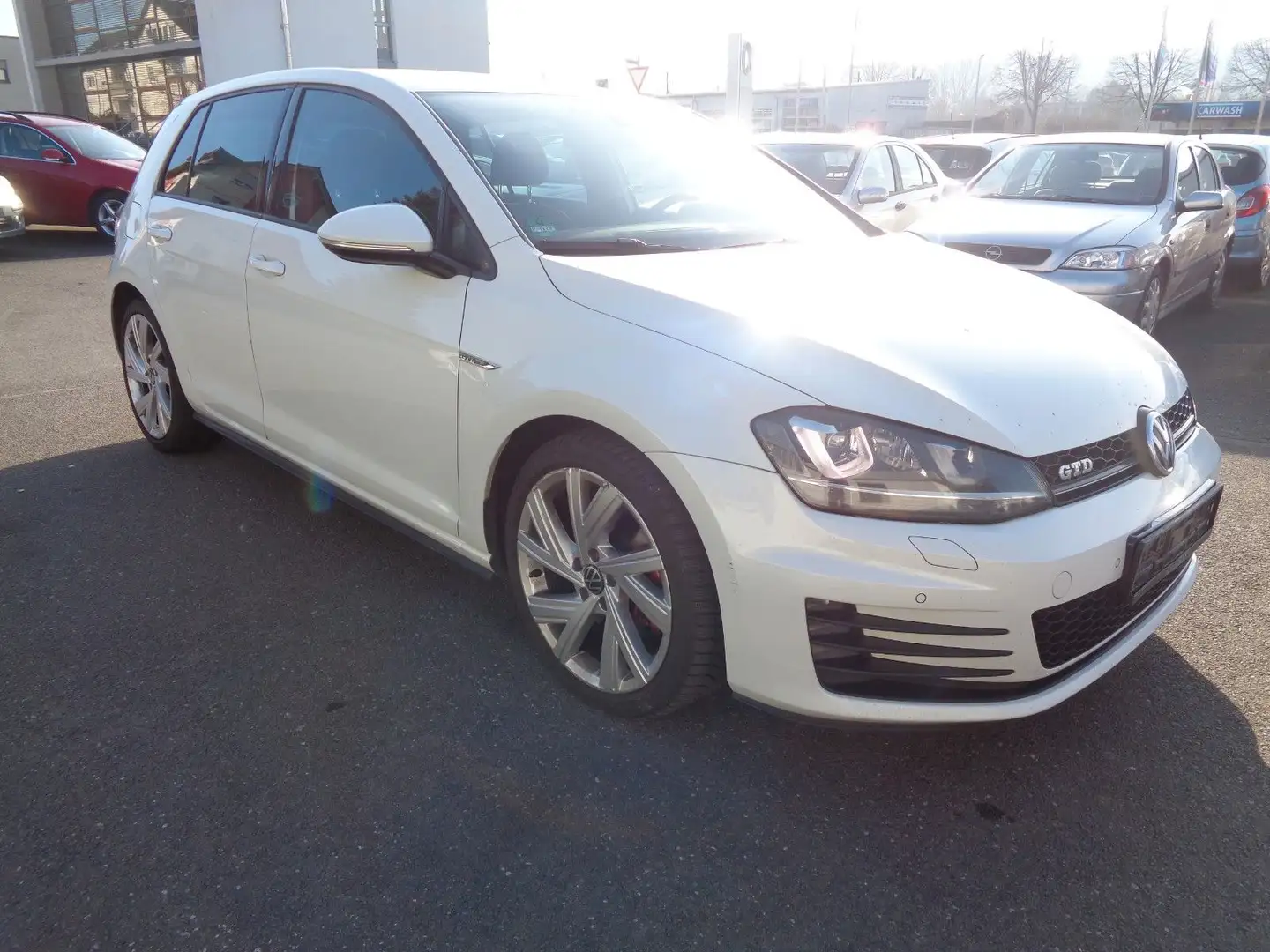 Volkswagen Golf VII Lim. GTD BMT **1.HAND** EURO6 Weiß - 2