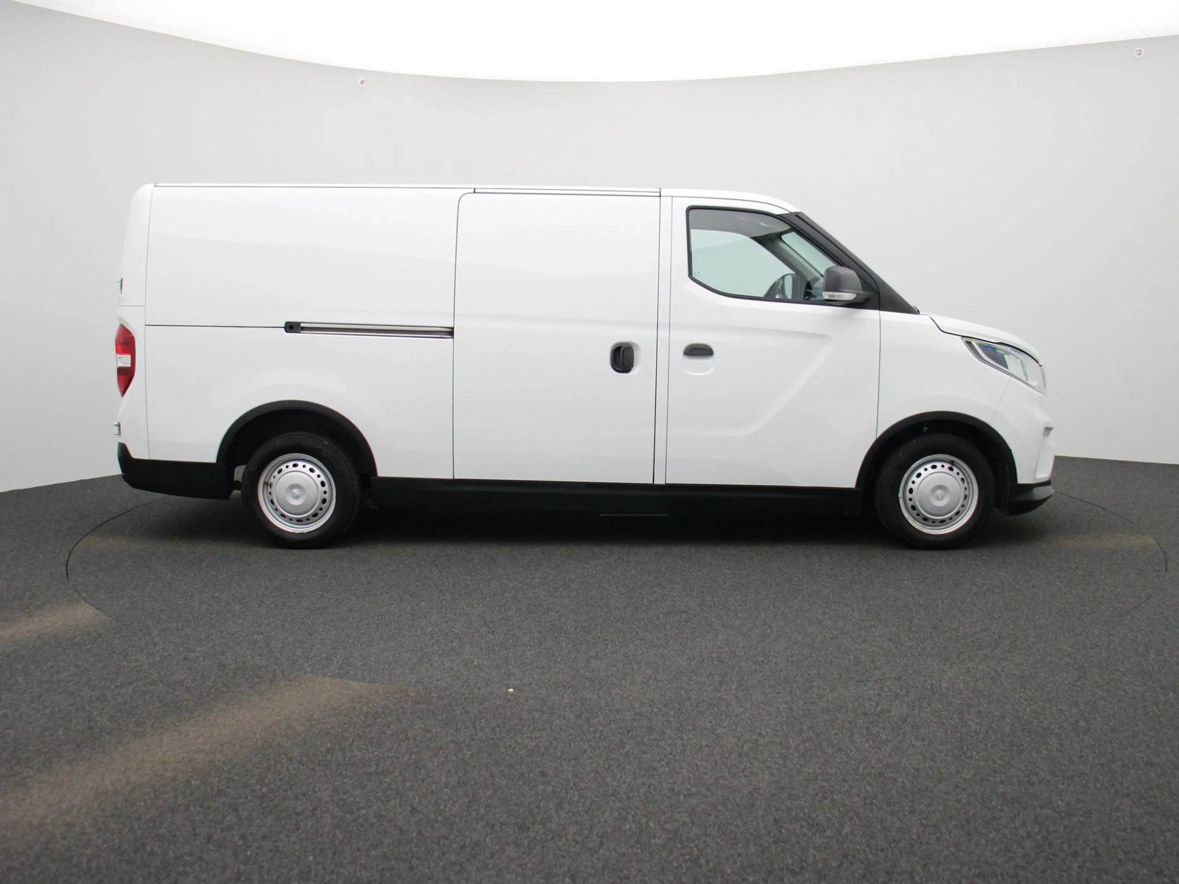 Maxus eDeliver 3 L2 SWB 50 kWh Aut. | 1e-Eigenaar | Apple CarPlay | — photo 7