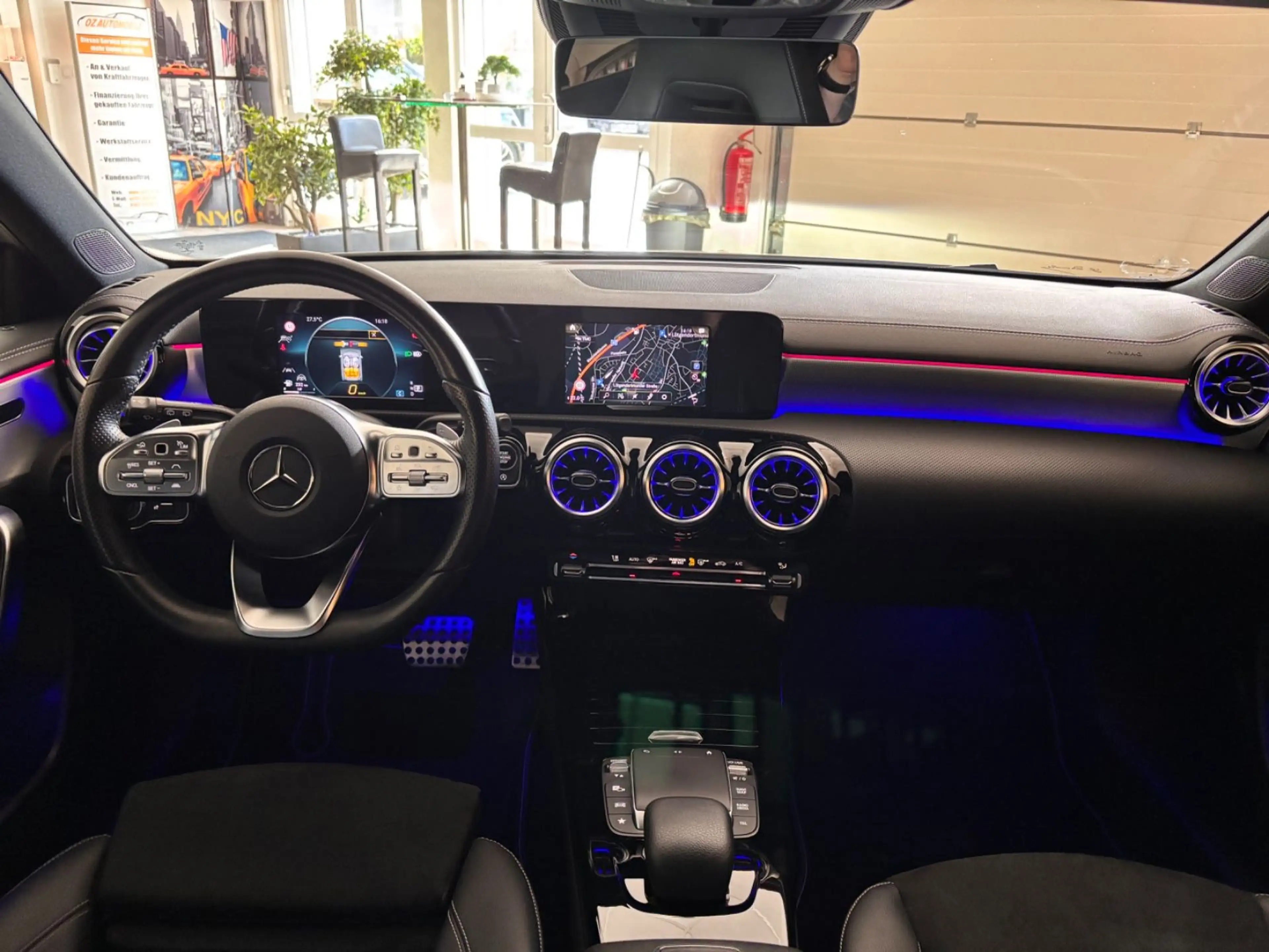 Mercedes-Benz A 200 AMG Edition — photo 14