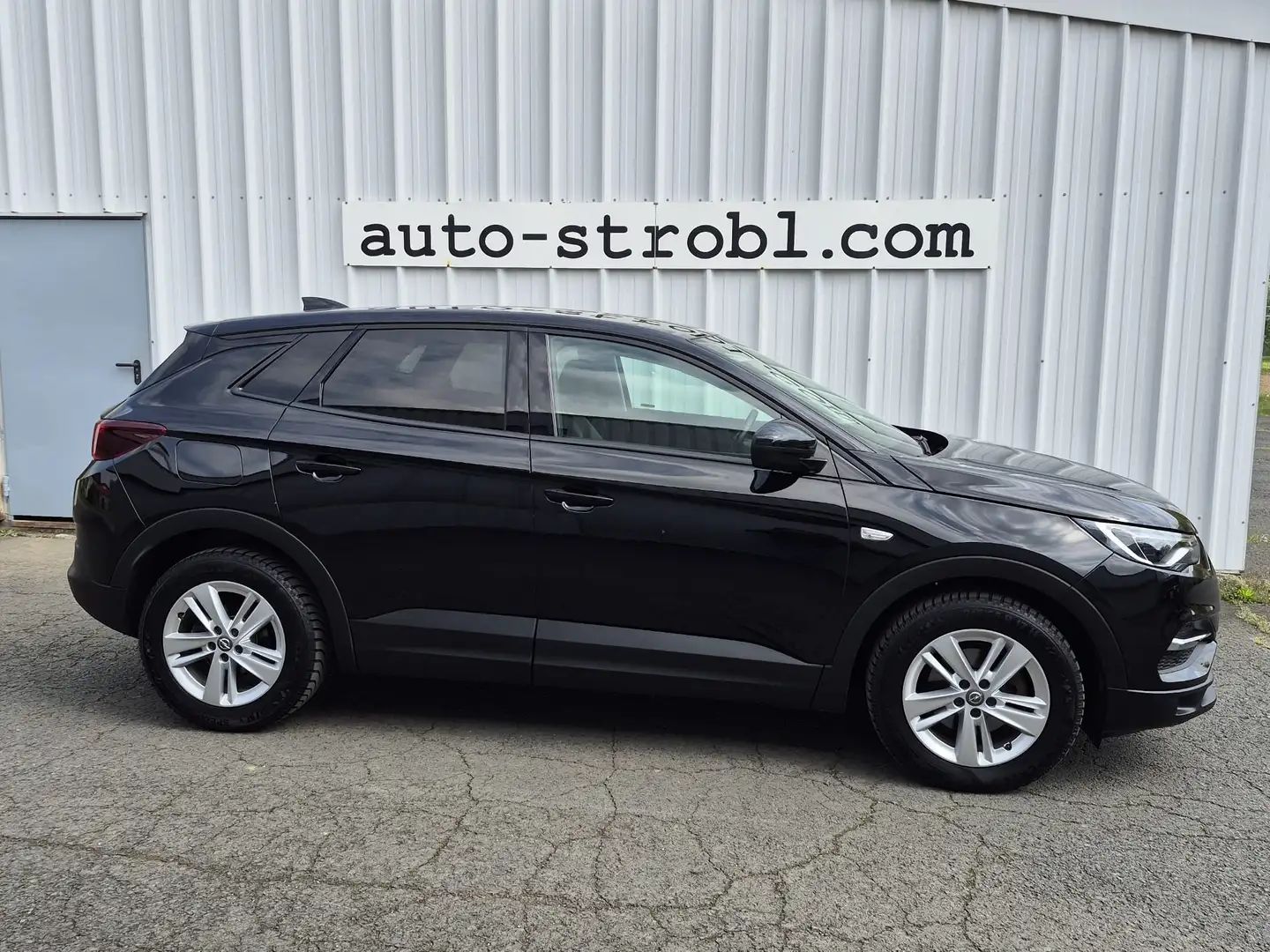 Opel Grandland X 1,6 CDTI BlueInjection Edition Start/Stopp Schwarz - 2