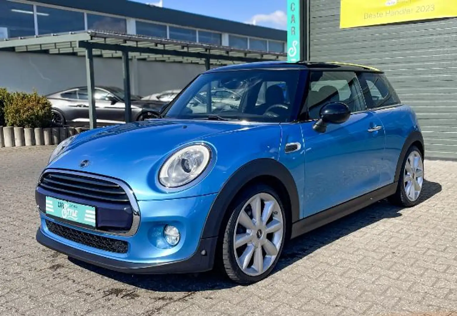 MINI Cooper D Chili Paket NAVI SHZ PDC RFK Blau - 1