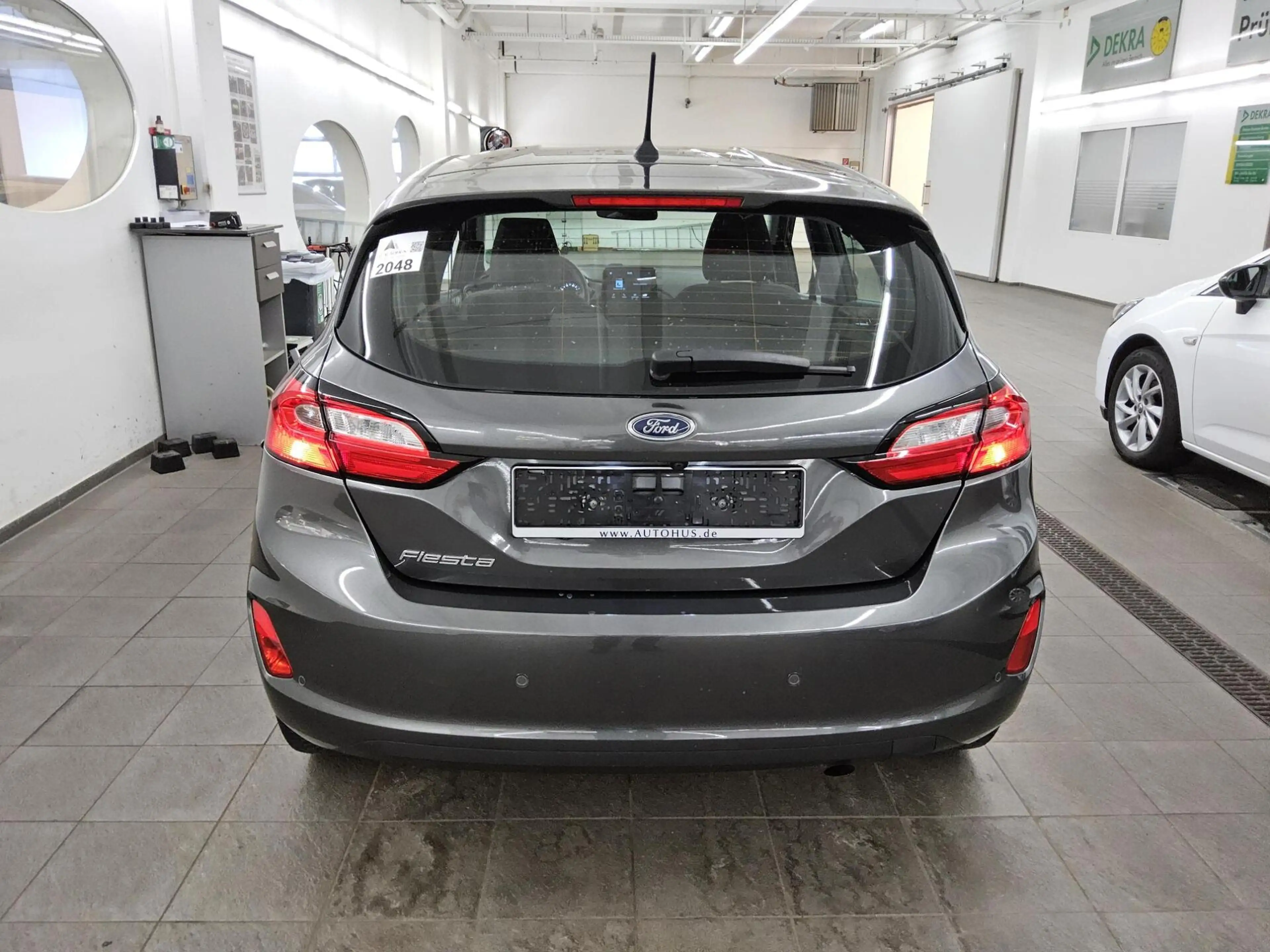 Ford Fiesta — photo 10