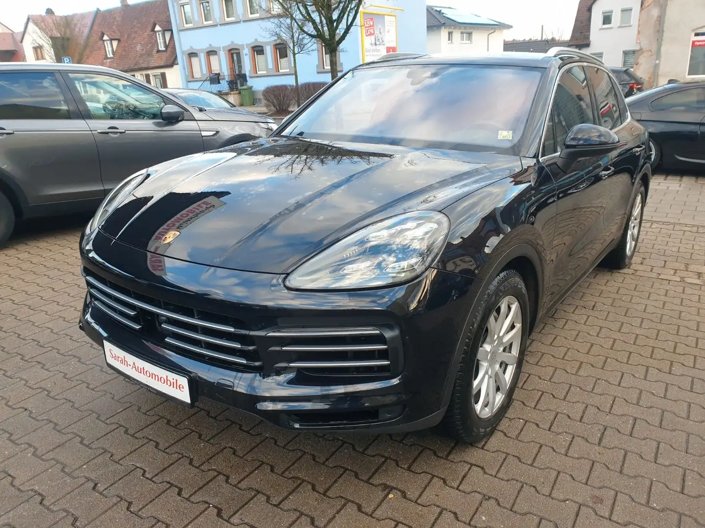 Porsche Cayenne Schwarz - 1