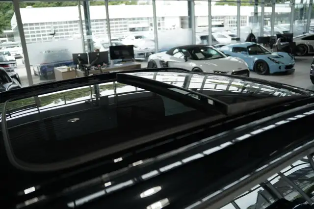 Volvo XC40 view 7
