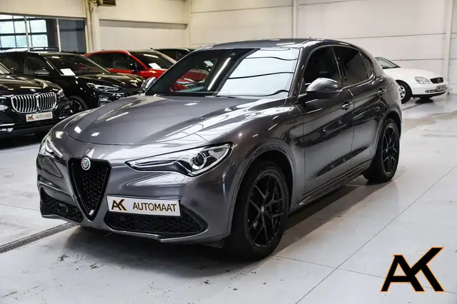Alfa Romeo Stelvio Stelvio 2.0 T AWD Veloce TI - NAVI / CAMERA / LEDER / ACC / BLIS