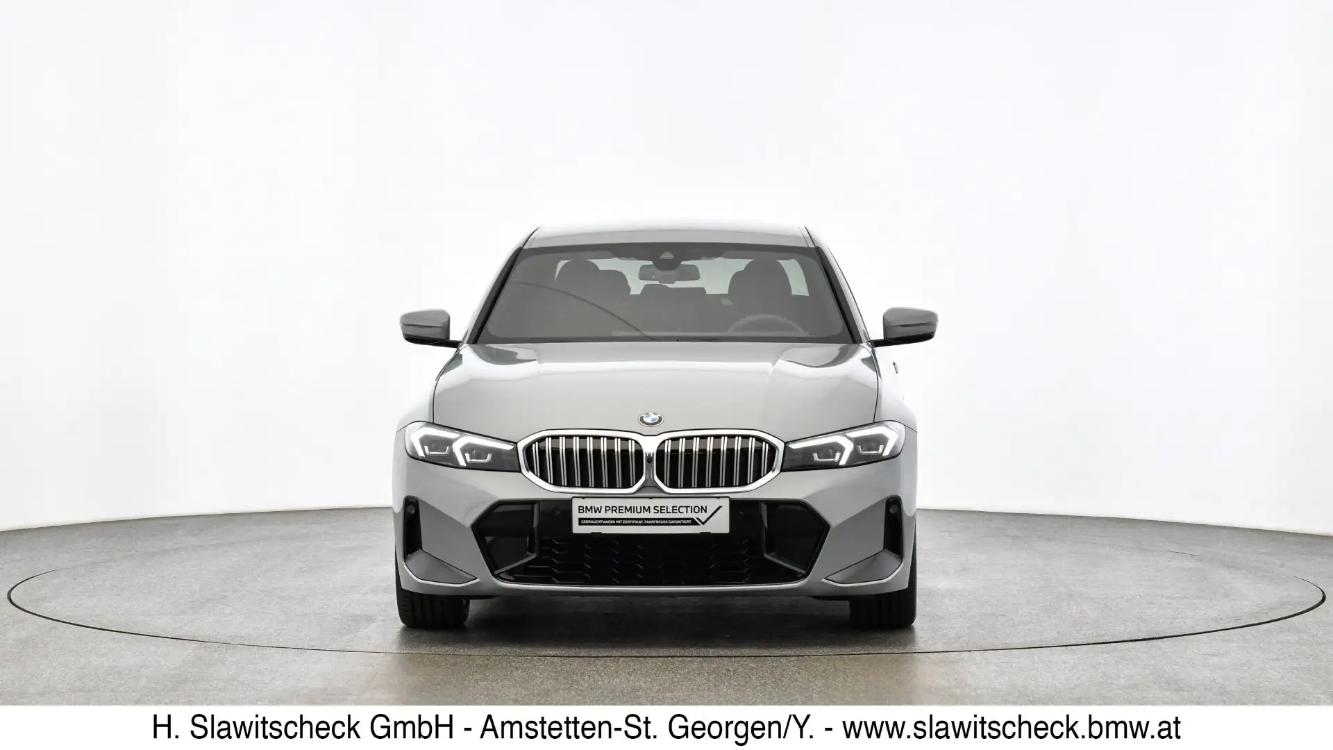 BMW 318 d G20 Grau - 2
