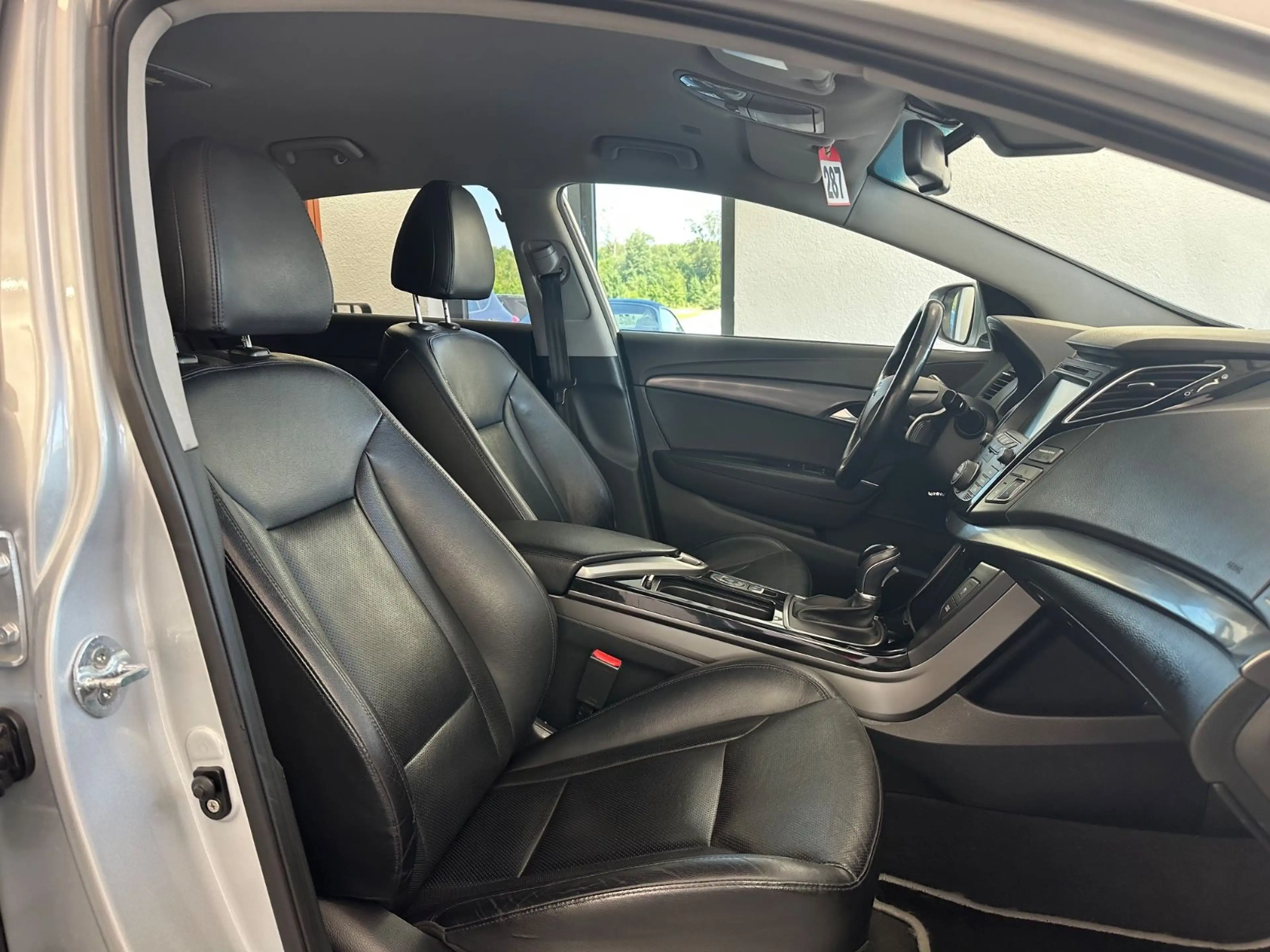 Hyundai i40 cw blue Premium*Leder*SHZ*Xenon*PDC* — photo 13