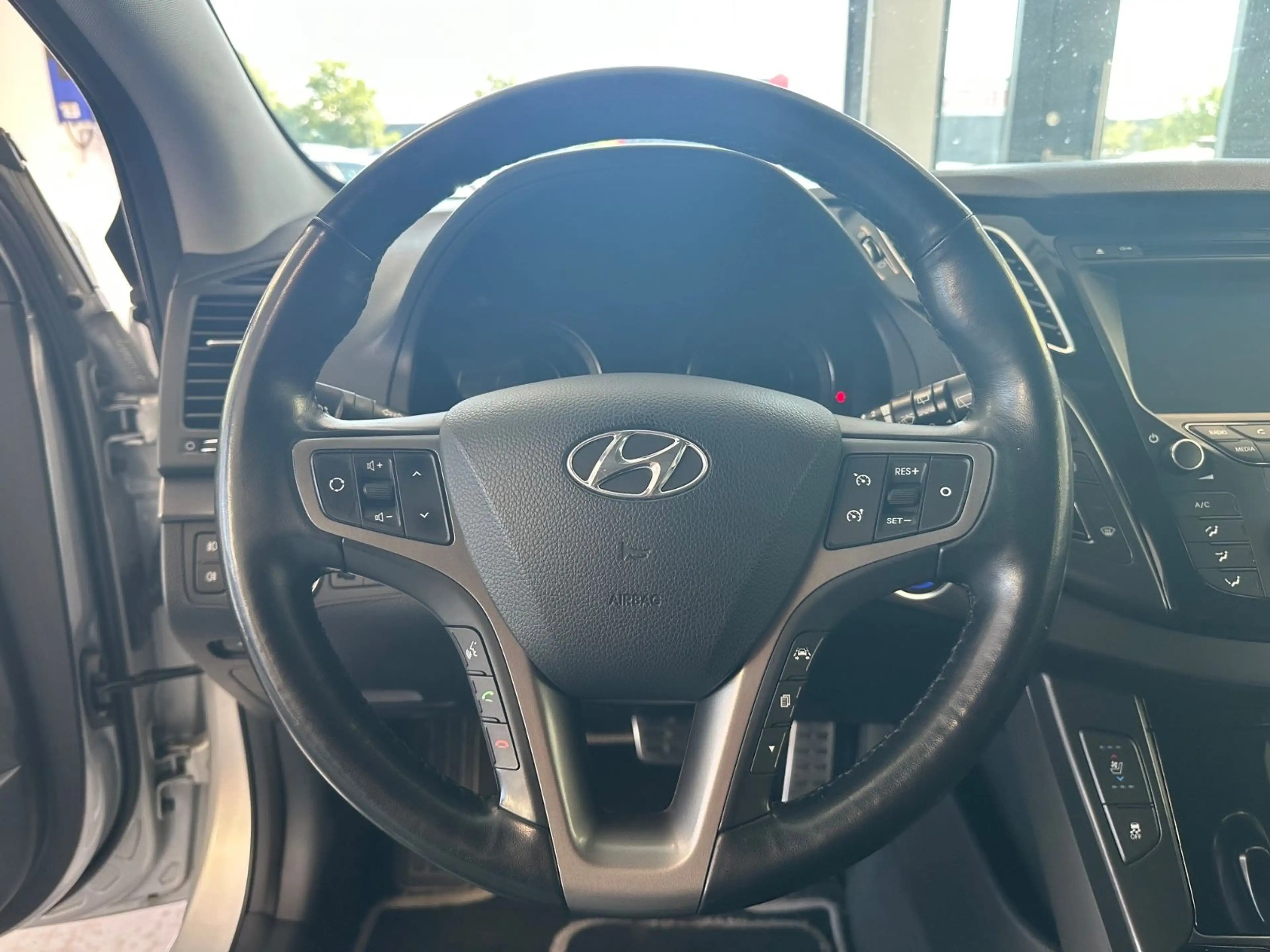 Hyundai i40 cw blue Premium*Leder*SHZ*Xenon*PDC* — photo 12