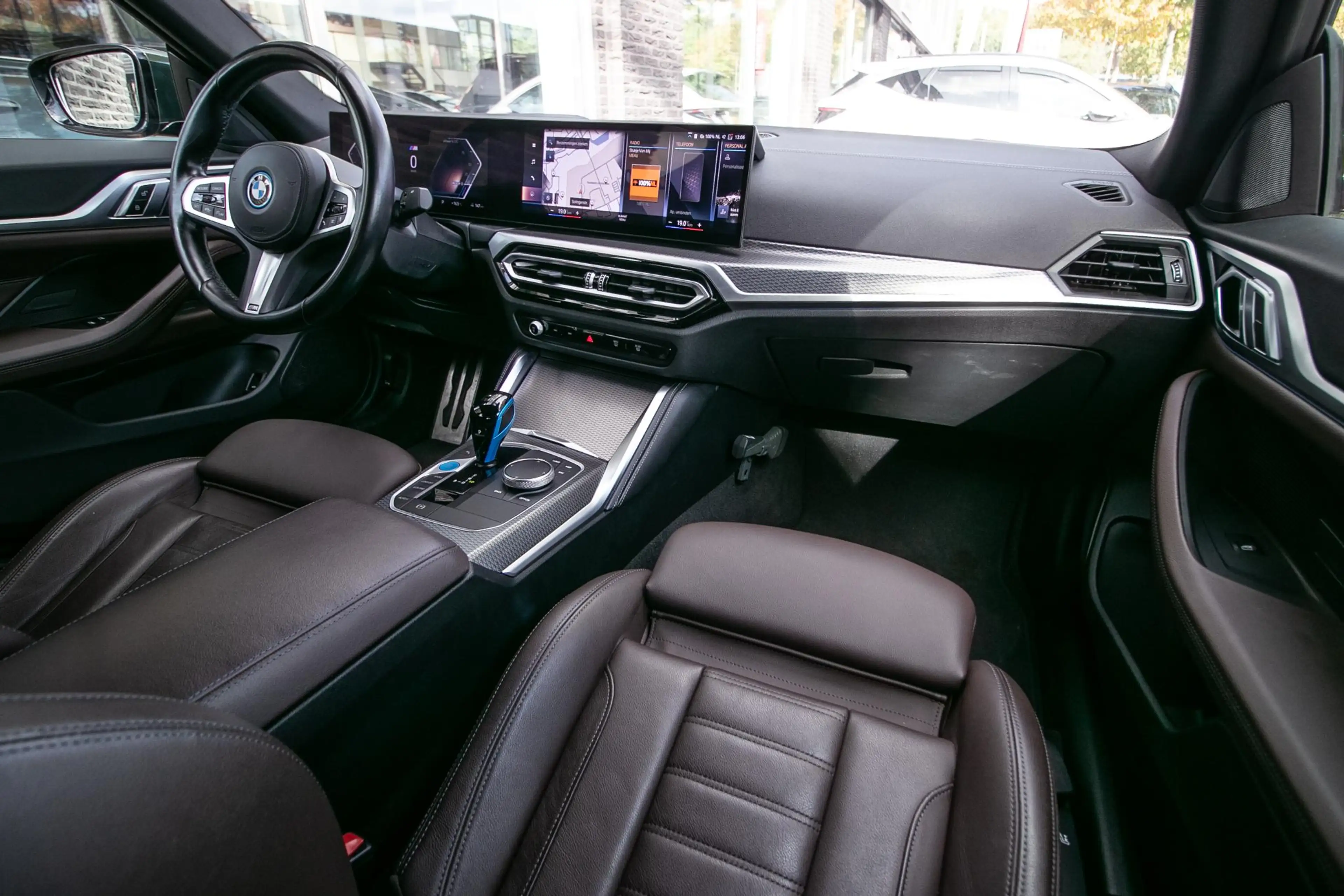 BMW i4 eDrive40 High Executive 84 kWh | SOH 94% | Leder | — photo 3