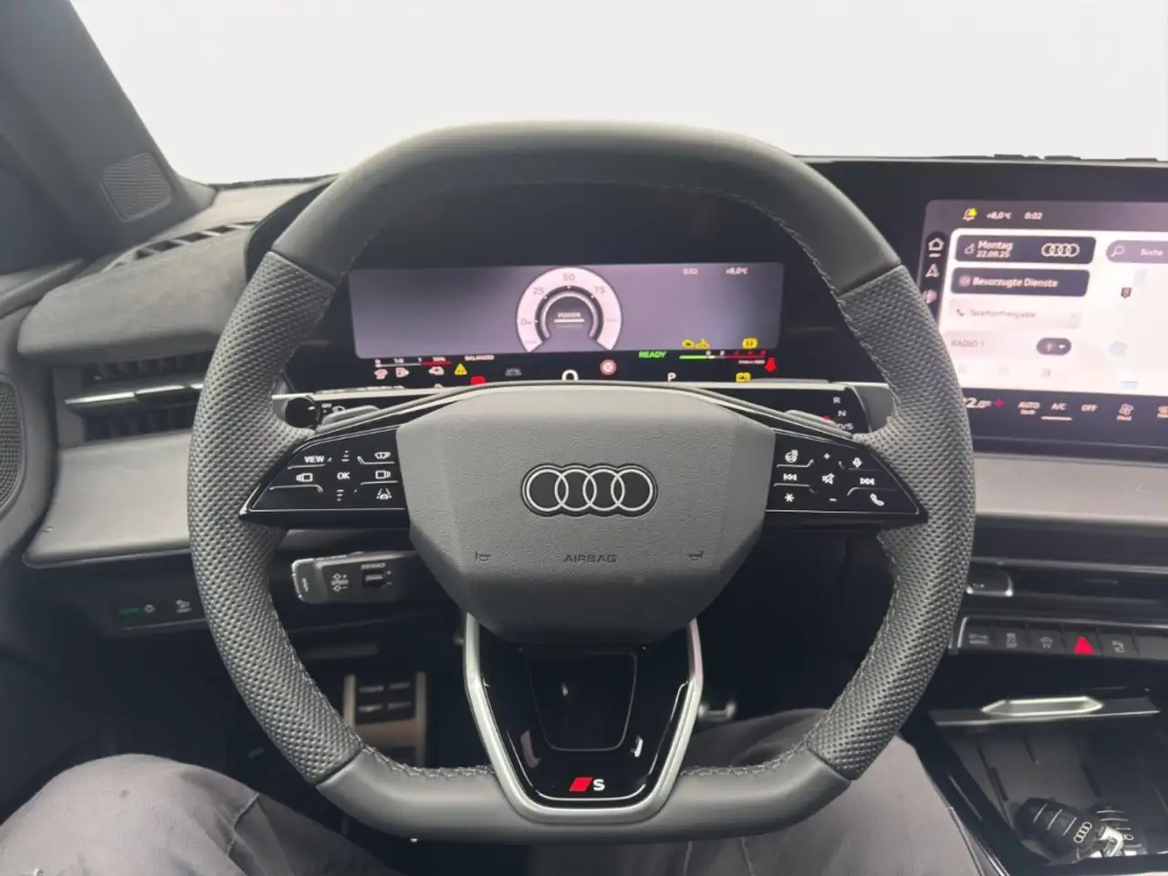 Audi Q3 Sportback e-hybrid 200 kW S tronic 9