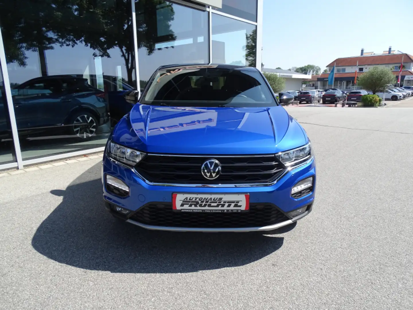 Volkswagen T-Roc T-Roc 1.5 TSI Sport DSG 150PS Navi Sitzheiz. el.He Schwarz - 2