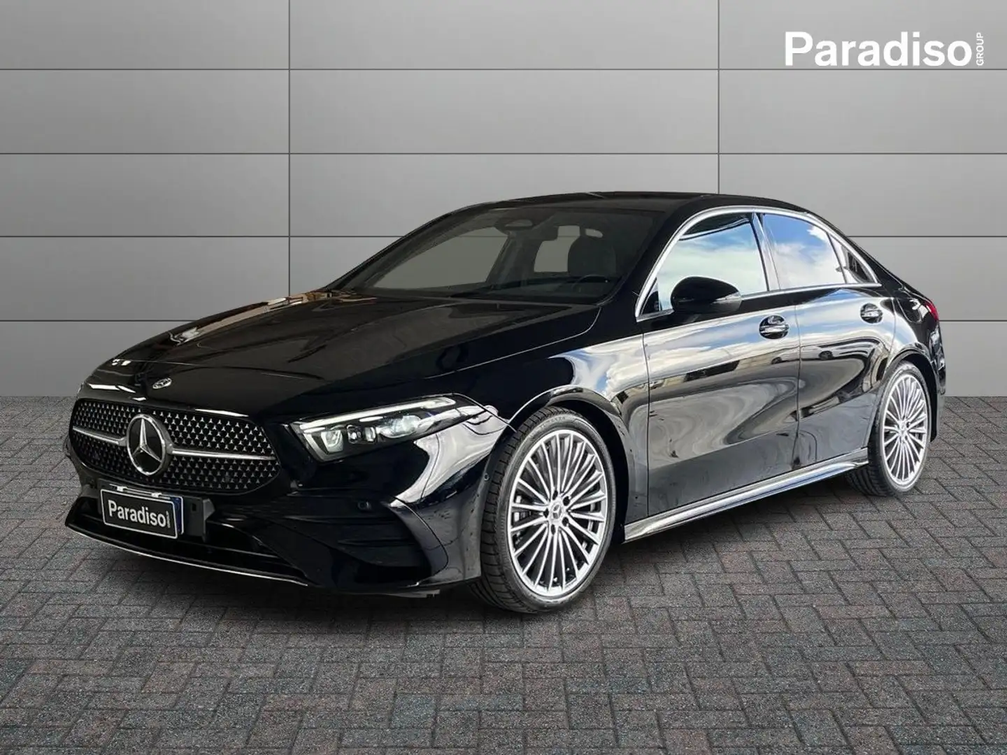 Mercedes-Benz A 180 - V177 2023 A 180 d AMG Line Advanced Plus auto Nero - 1