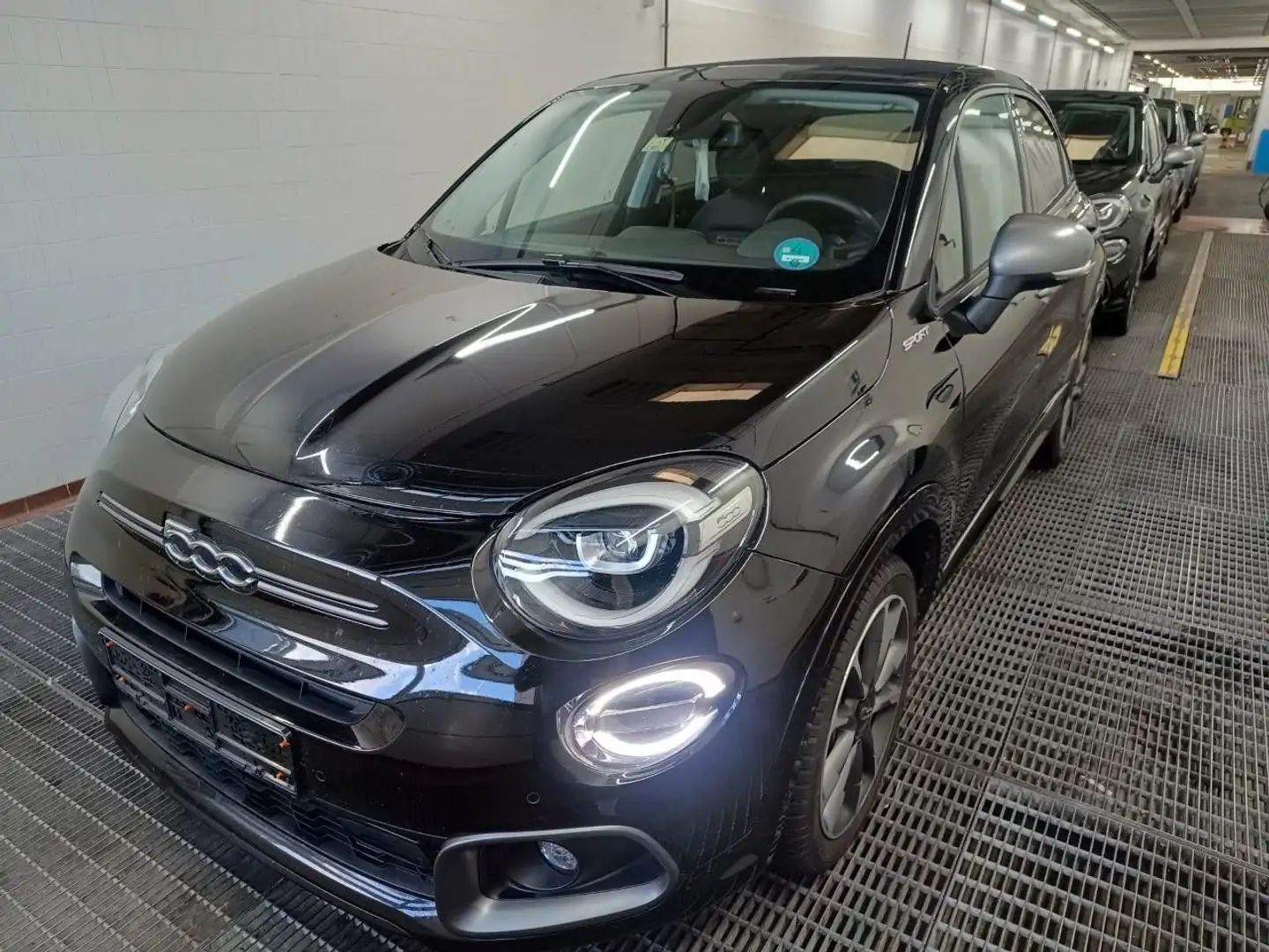 Fiat 500X 1.5 GSE Hybrid DOLCEVITA SPORT DCT*FALTDACH Schwarz - 2