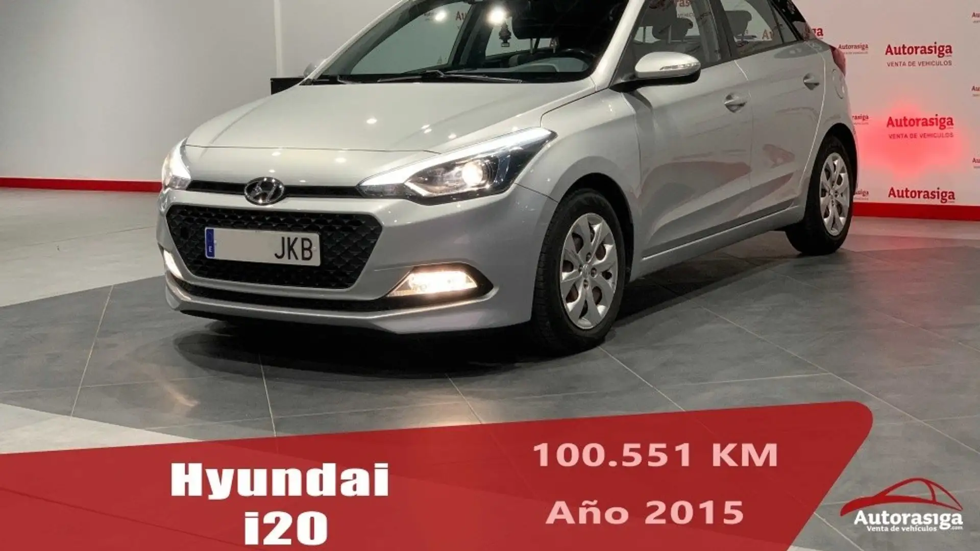 Hyundai i20 Pequeño Manual de 5 Puertas Silber - 1