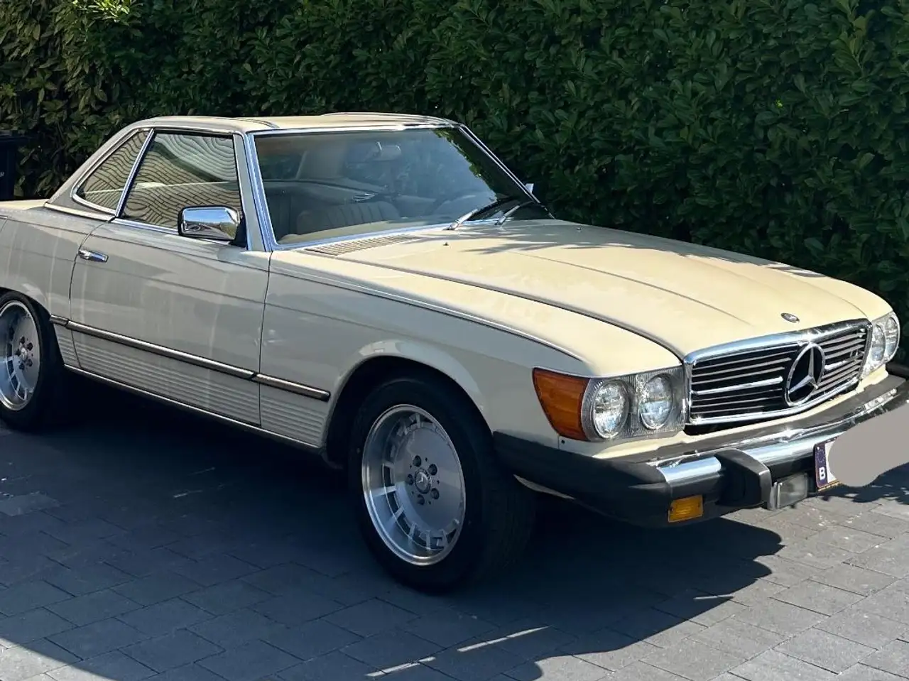 Mercedes-Benz SL 450 W107 R107, foto 6