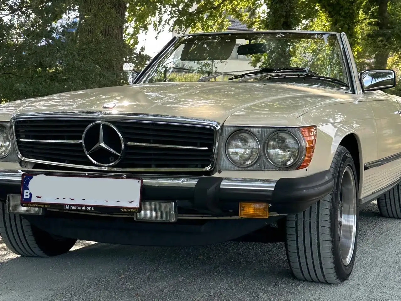 Mercedes-Benz SL 450 W107 R107, foto 2