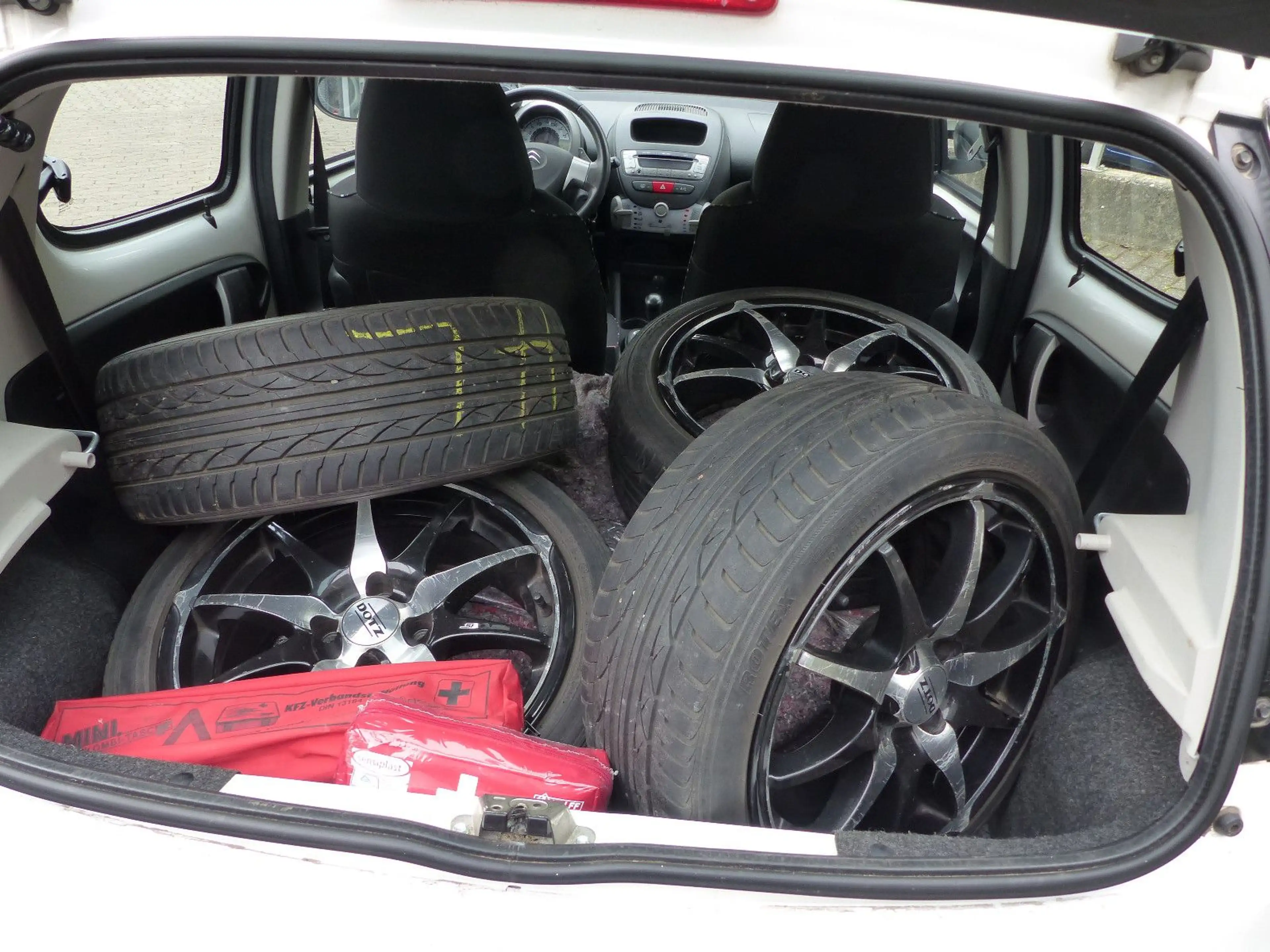 Citroen C1 Tendance Automatik+Klima — photo 11
