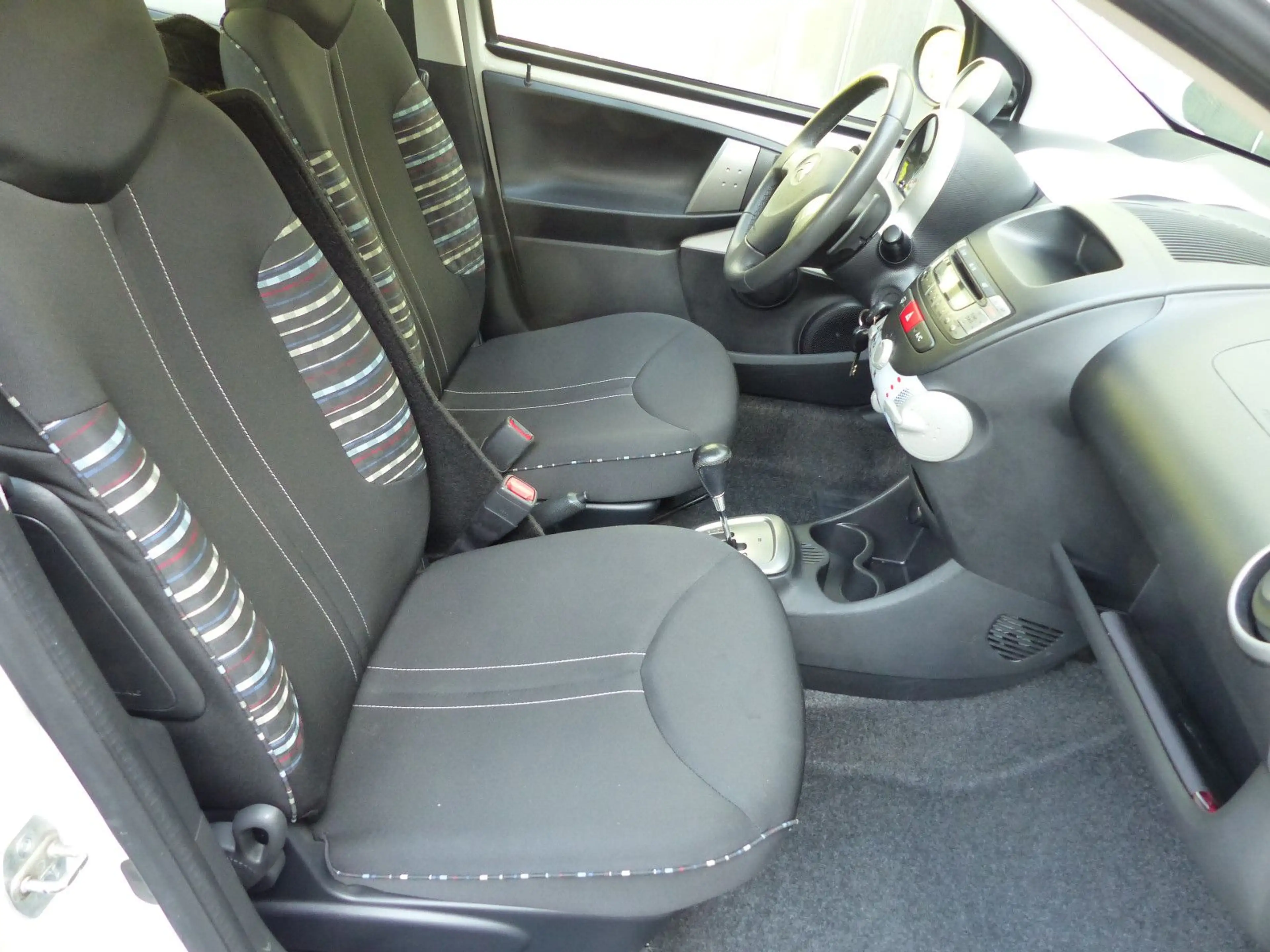 Citroen C1 Tendance Automatik+Klima — photo 3