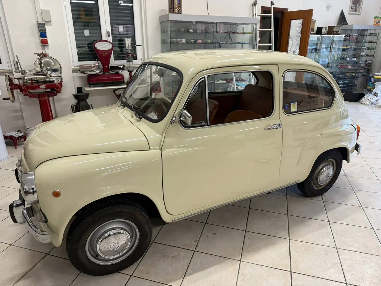 Fiat 600 D FANALONA, foto 4