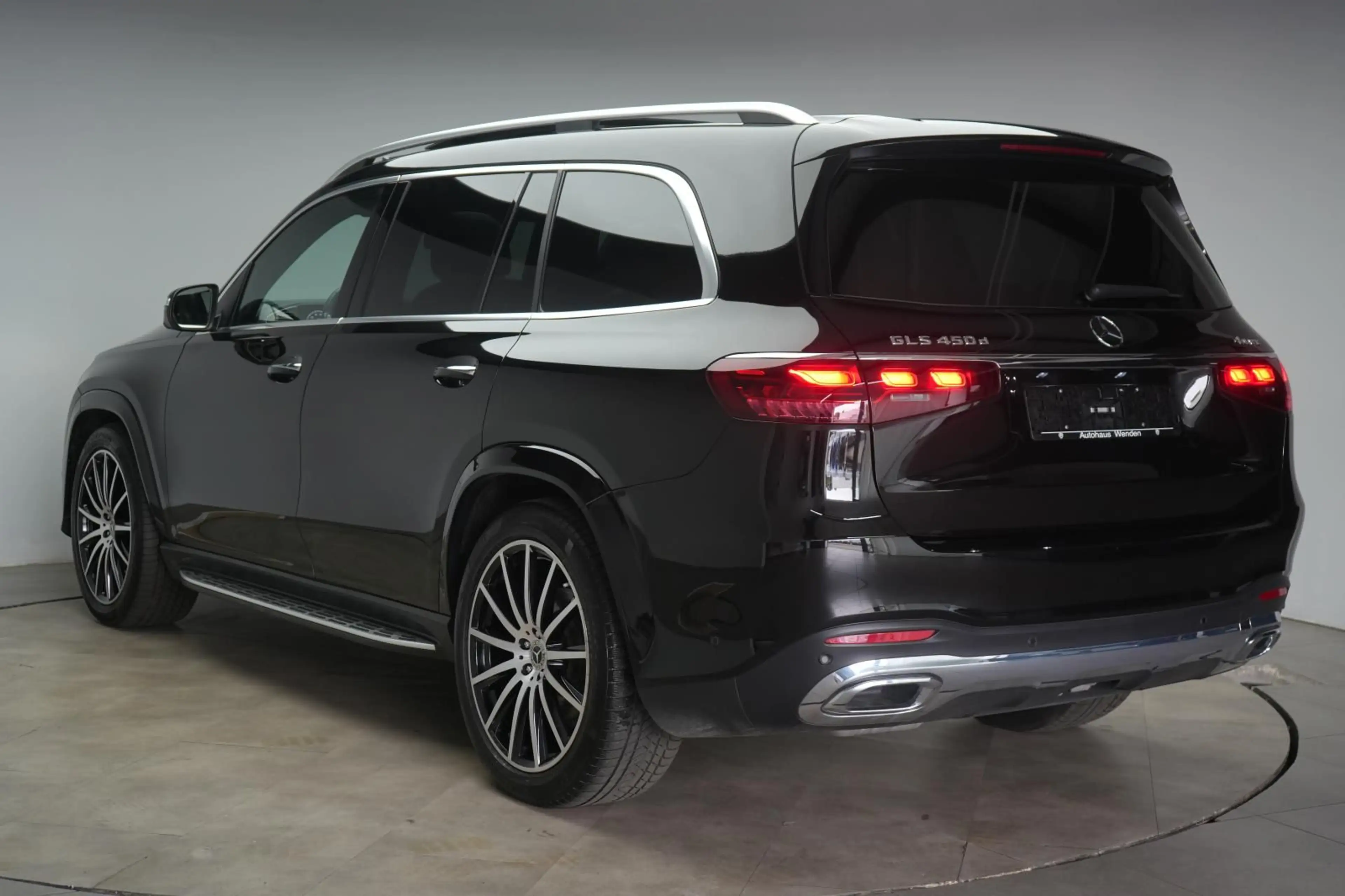Mercedes-Benz GLS 450 GLS450 d 4Matic 9G-Tronic AMG Pano/Bur/HUD — photo 6