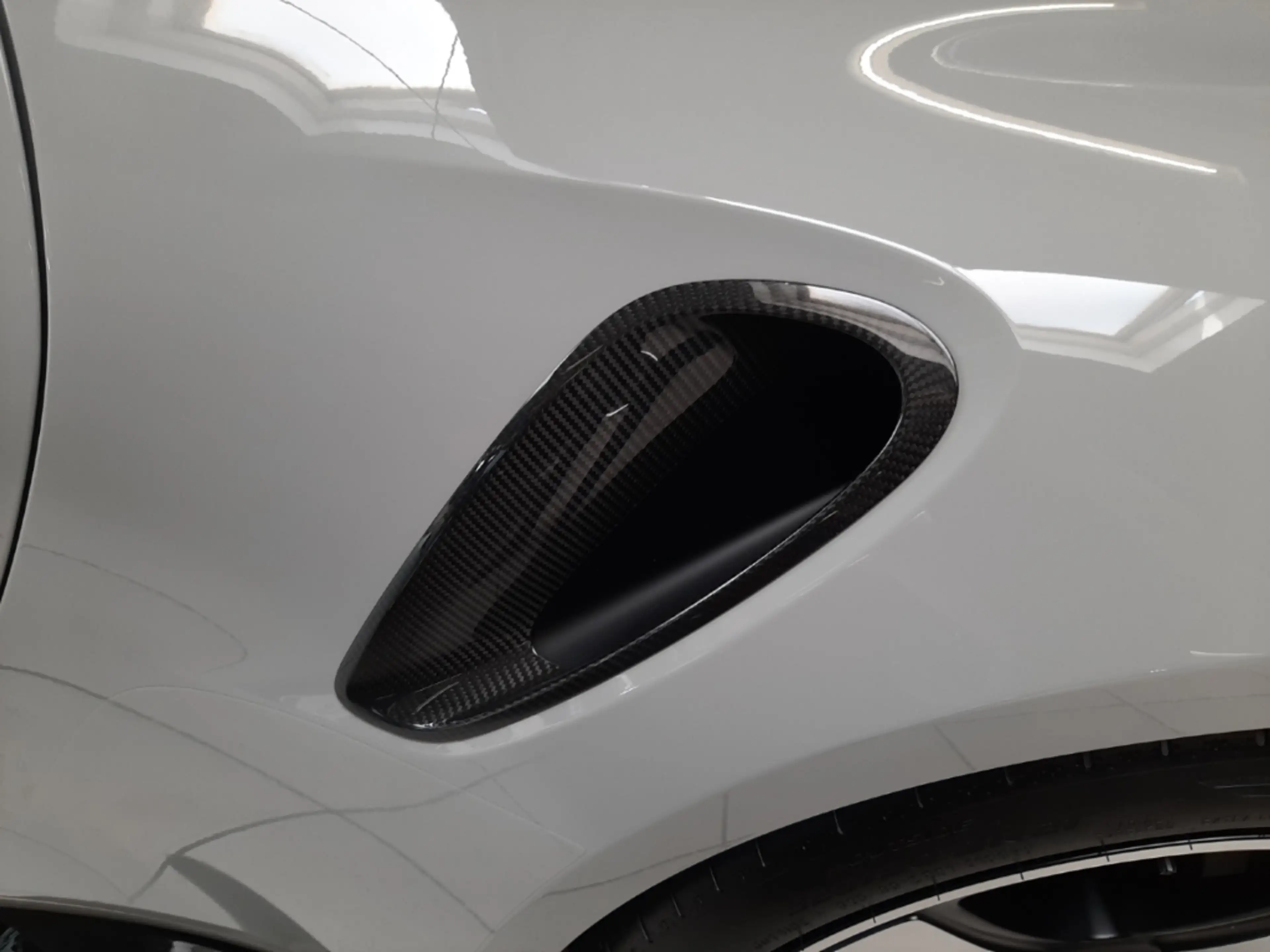 Porsche 911 992 Turbo S Carbon Lift Kreide sof.verfügbar — photo 7