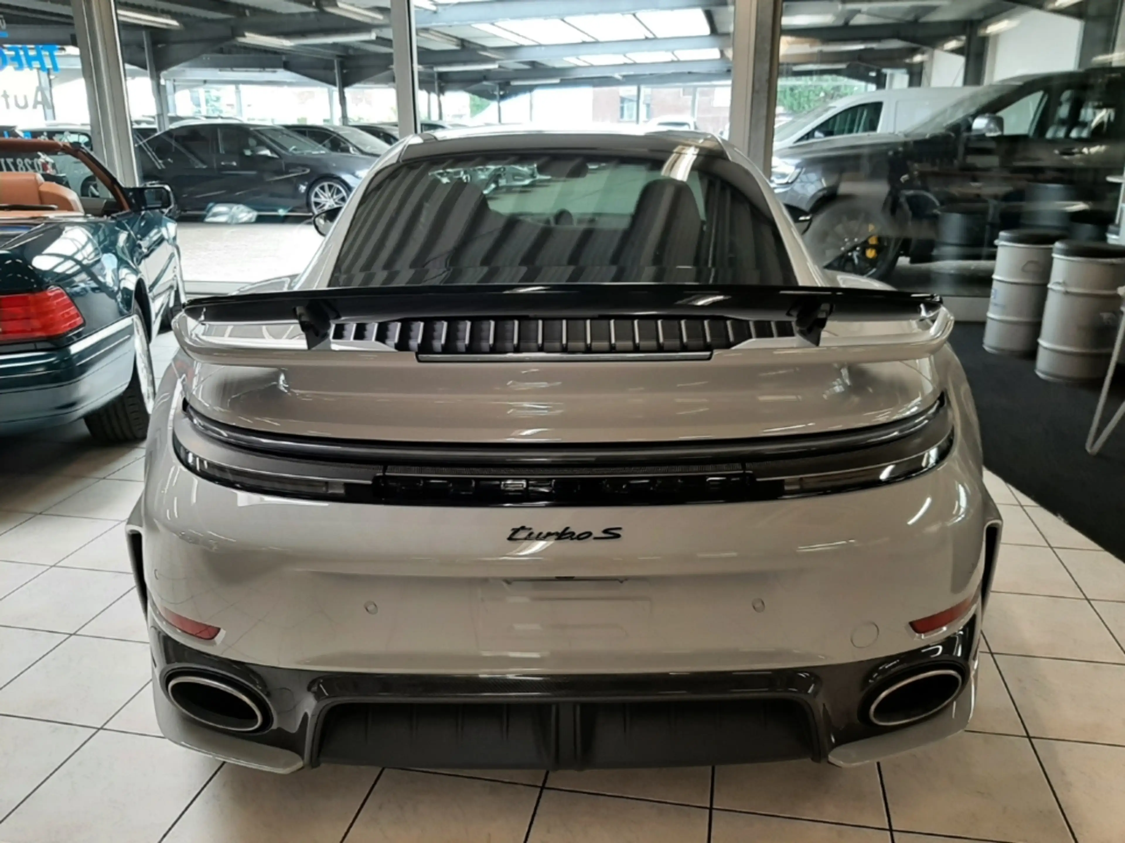 Porsche 911 992 Turbo S Carbon Lift Kreide sof.verfügbar — photo 5