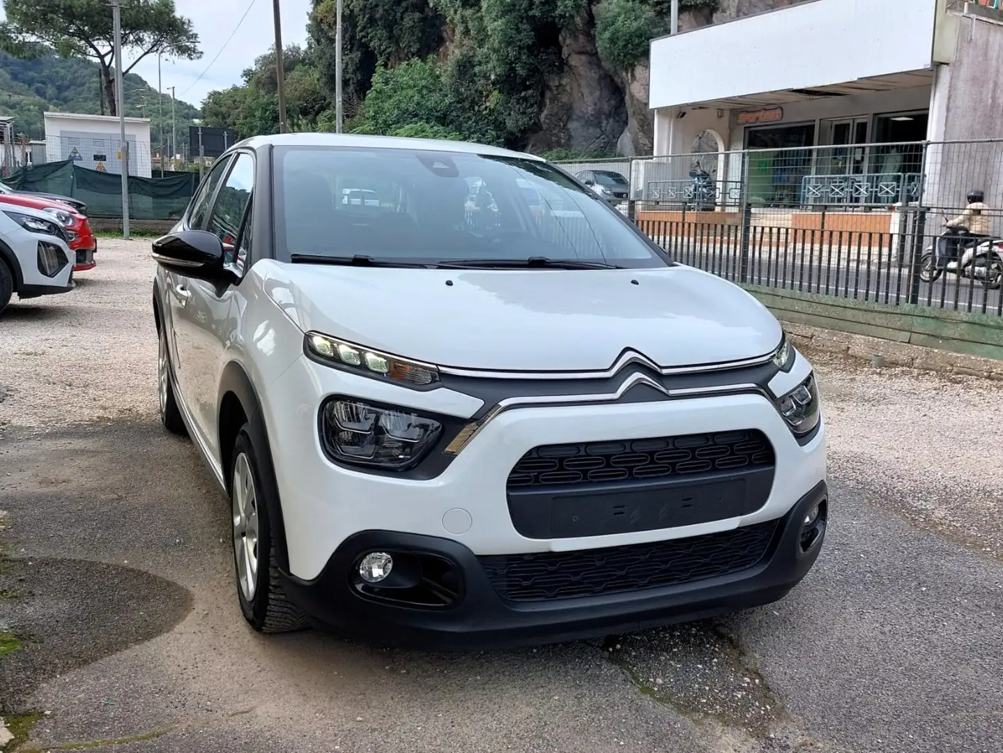 Citroen C3 C3 1.2 puretech Business Bianco - 1