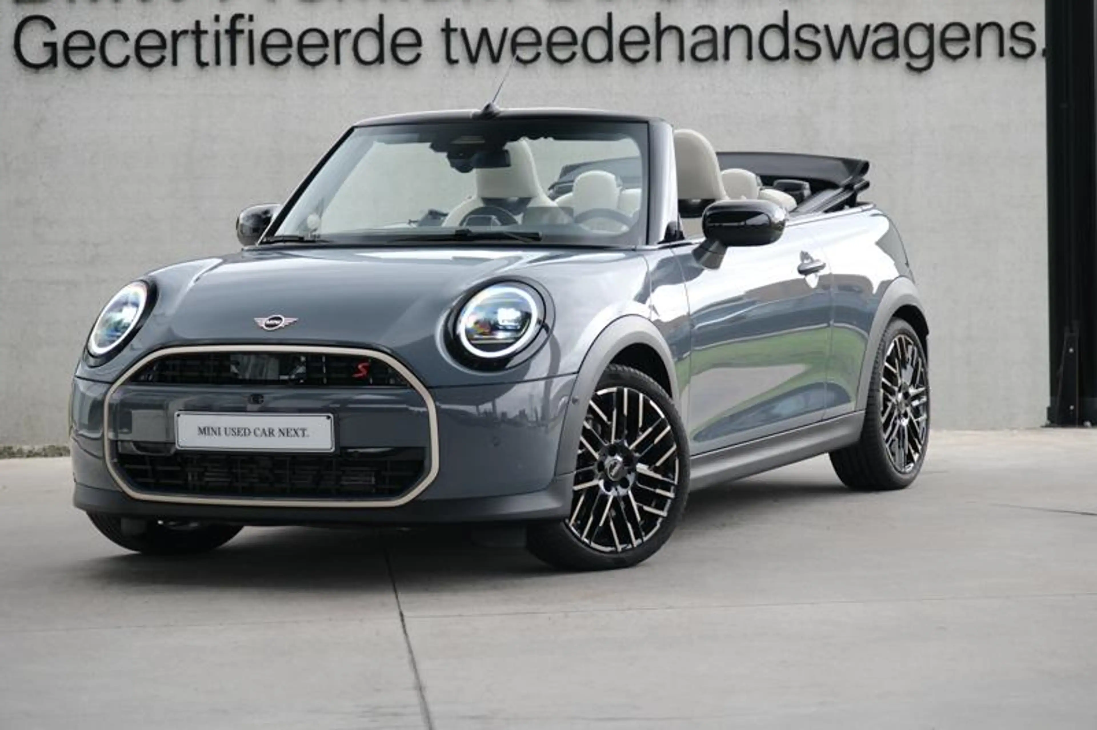 MINI Cooper S Cabrio Cooper S Cabrio Favoured | H&K | HEAD-UP | JCW STO