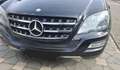 Mercedes-Benz ML 300 CDI 4Matic 7G-TRONIC DPF BlueEFFICIENCY Grand Edit Schwarz - thumbnail 2