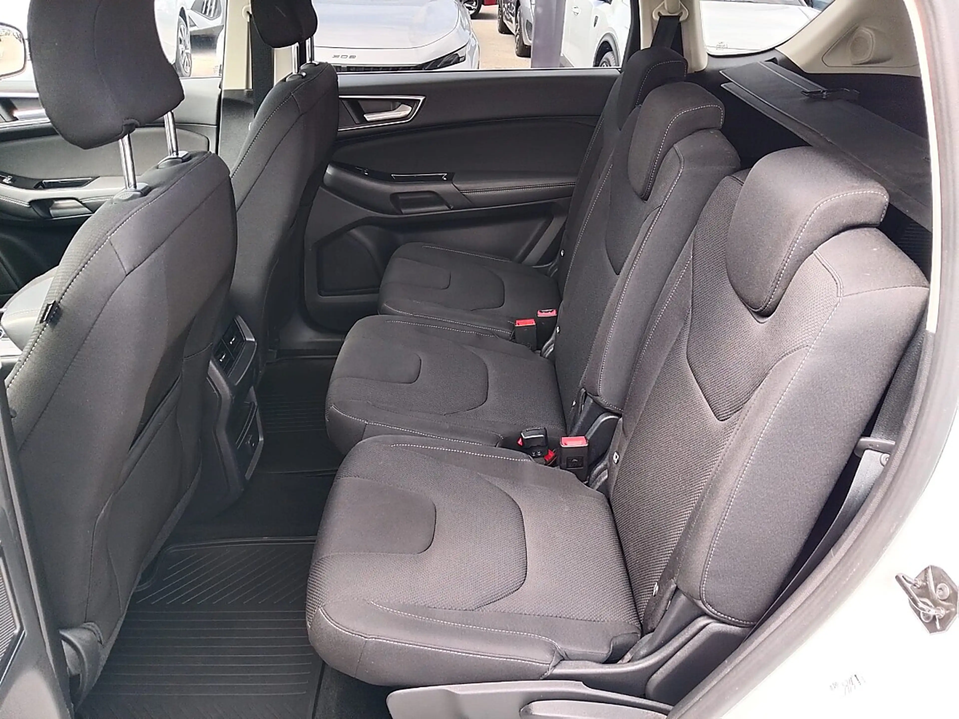 Ford S-Max S-MAX Titanium 2.0 TDCi Auto-Start/Stop Aut. — photo 15