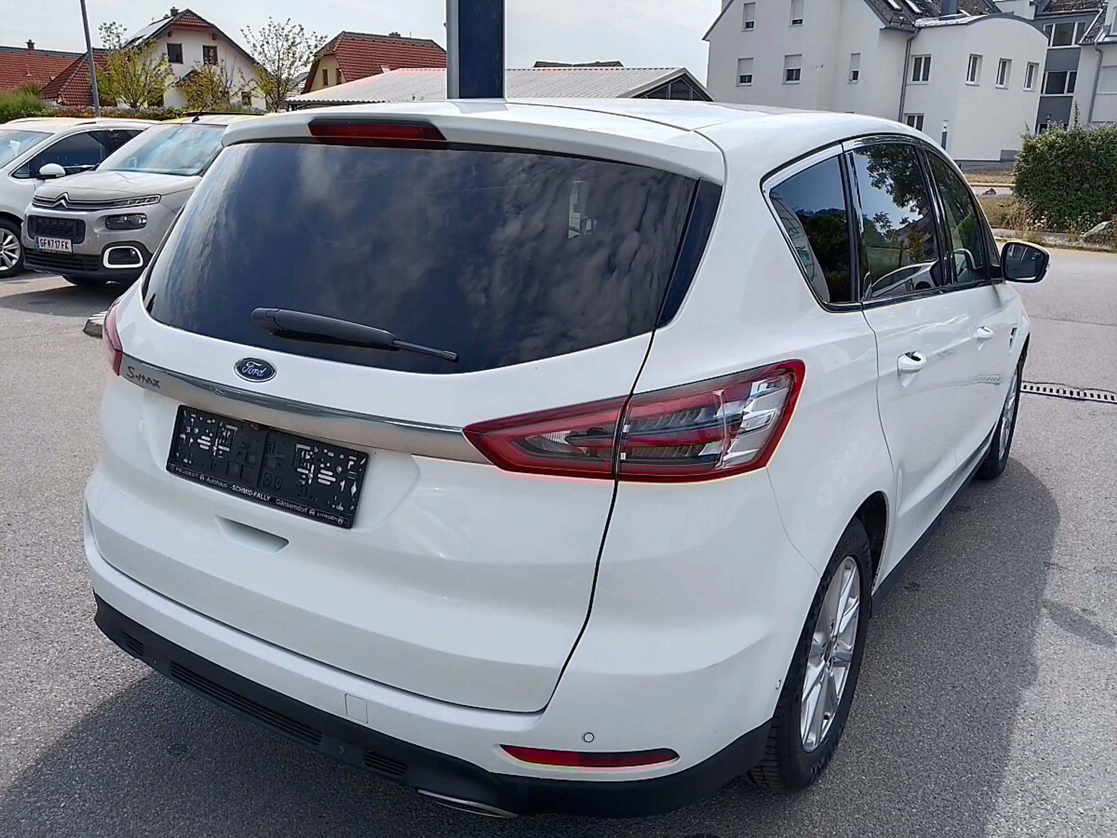 Ford S-Max S-MAX Titanium 2.0 TDCi Auto-Start/Stop Aut. — photo 8