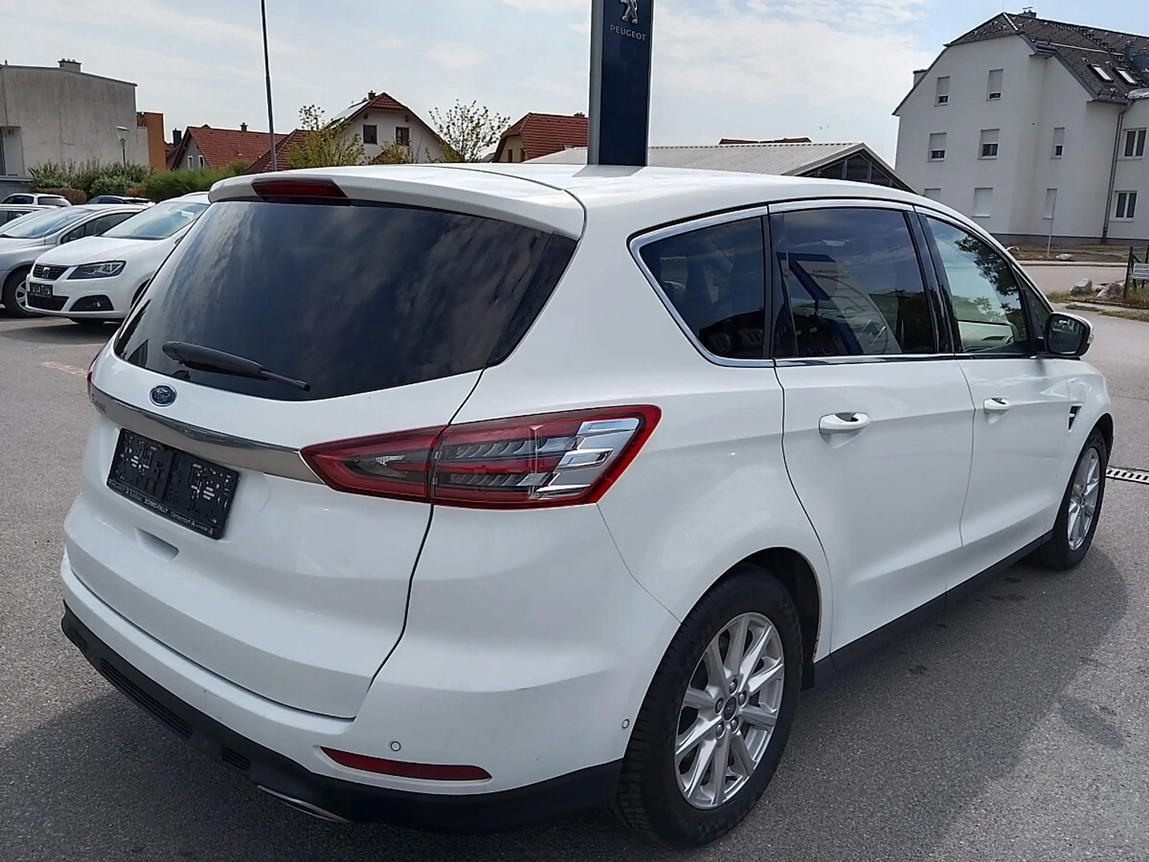 Ford S-Max S-MAX Titanium 2.0 TDCi Auto-Start/Stop Aut. — photo 9
