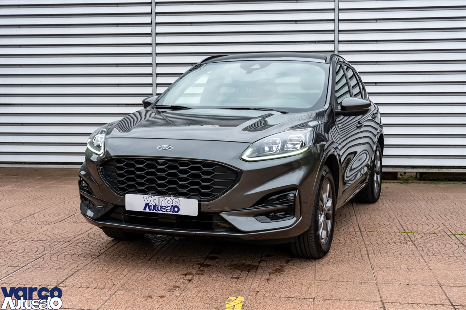 Ford Kuga Kuga 2.5 phev ST-Line X 2wd 225cv e-shifter Grigio - 1