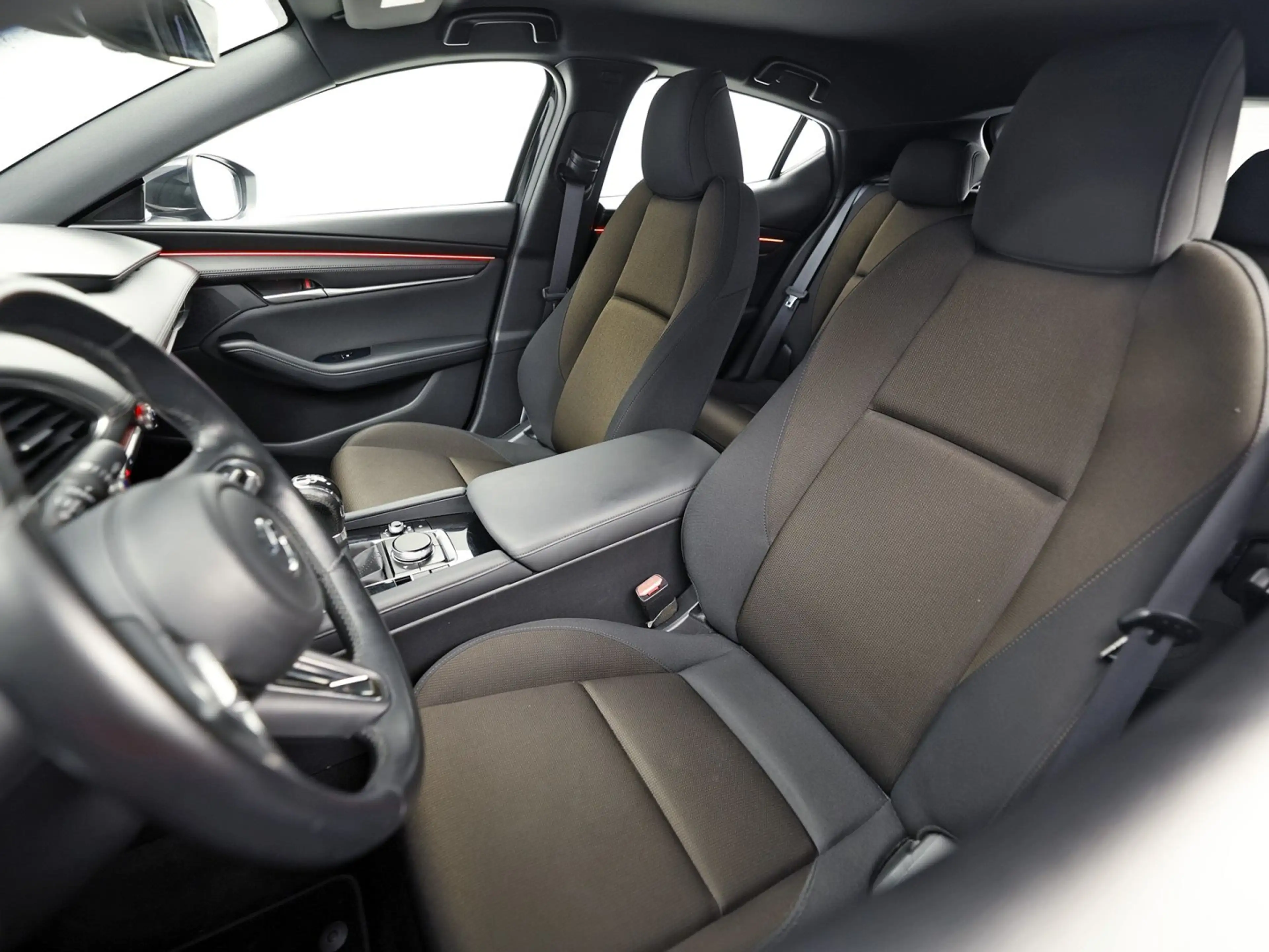 Mazda 3 2.0 e-SkyActiv-G M Sport (NAVIGATIE, ADAPTIVE CRUI — photo 14