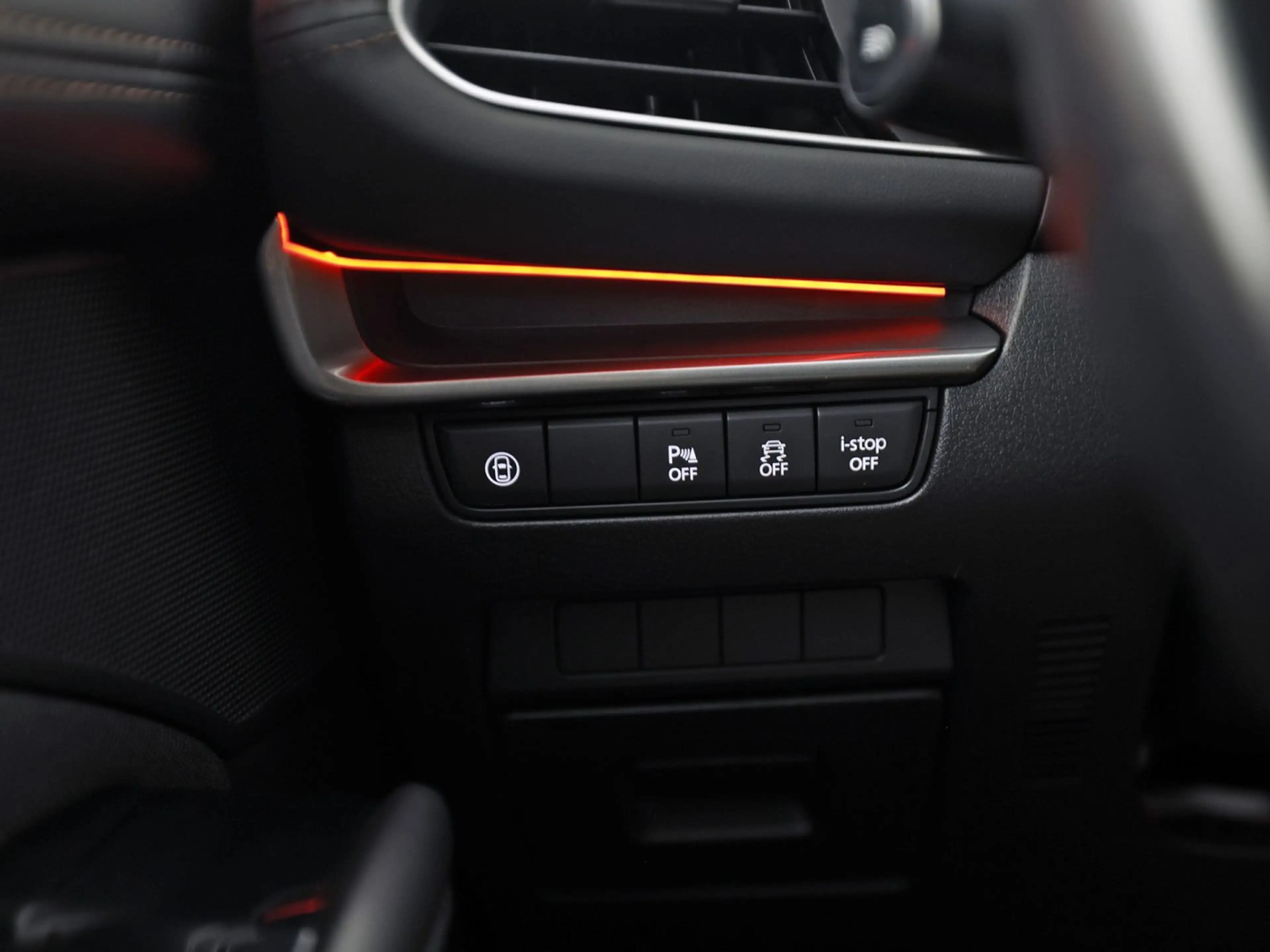 Mazda 3 2.0 e-SkyActiv-G M Sport (NAVIGATIE, ADAPTIVE CRUI — photo 22