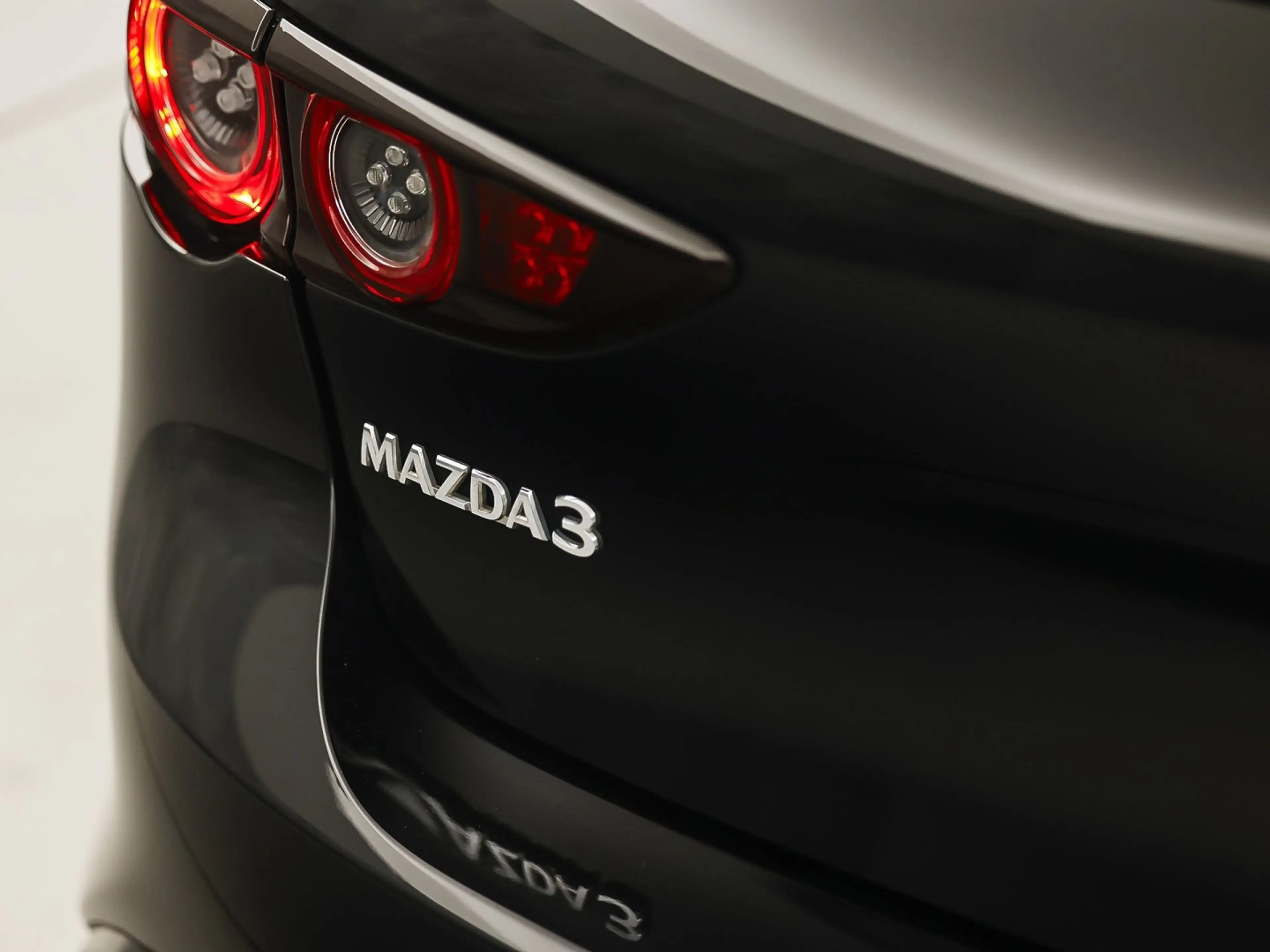 Mazda 3 2.0 e-SkyActiv-G M Sport (NAVIGATIE, ADAPTIVE CRUI — photo 25